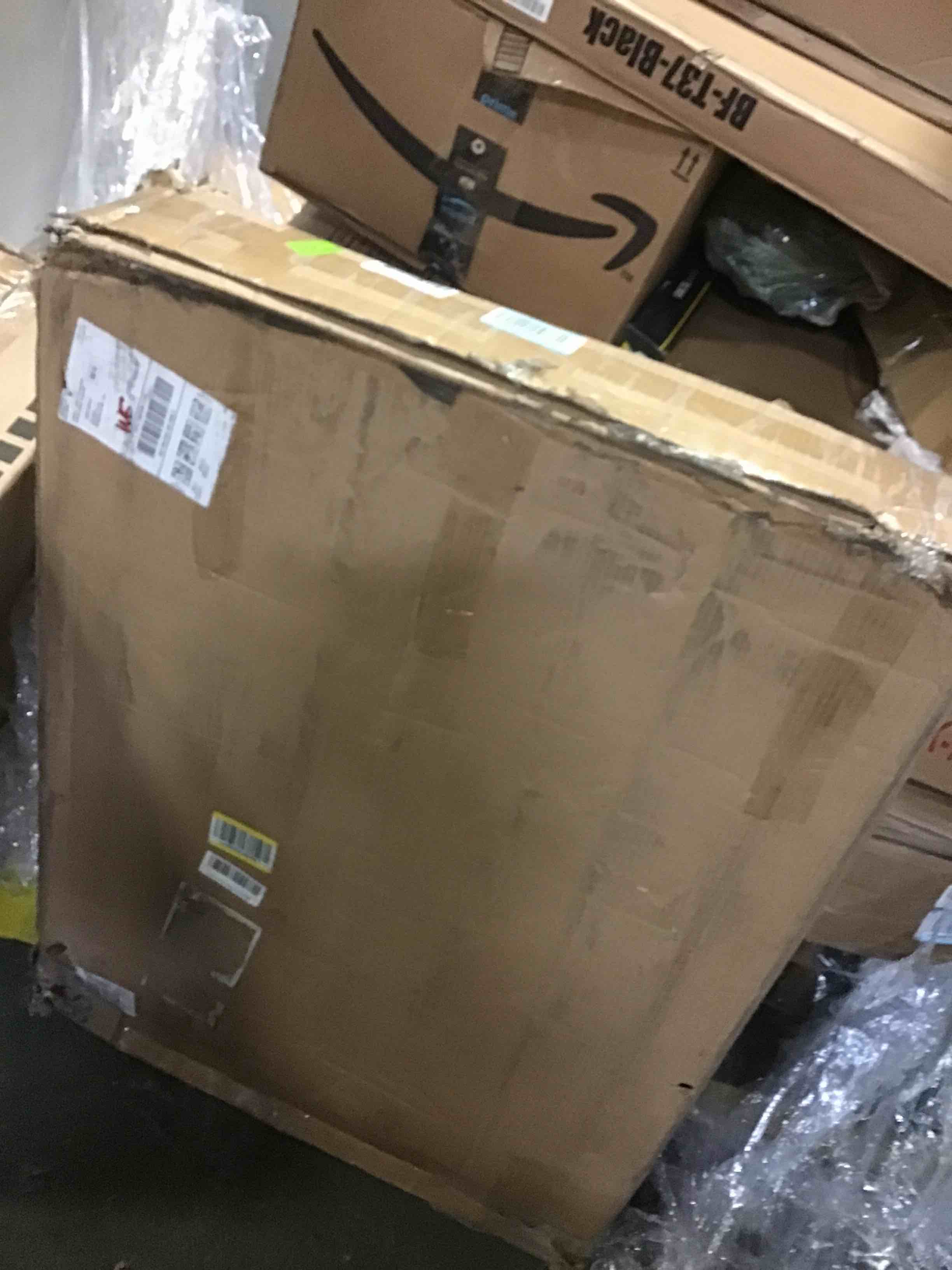 https://s3.amazonaws.com/lotting-images-prod/bidfta/YEL5247292_1692103073363.jpeg