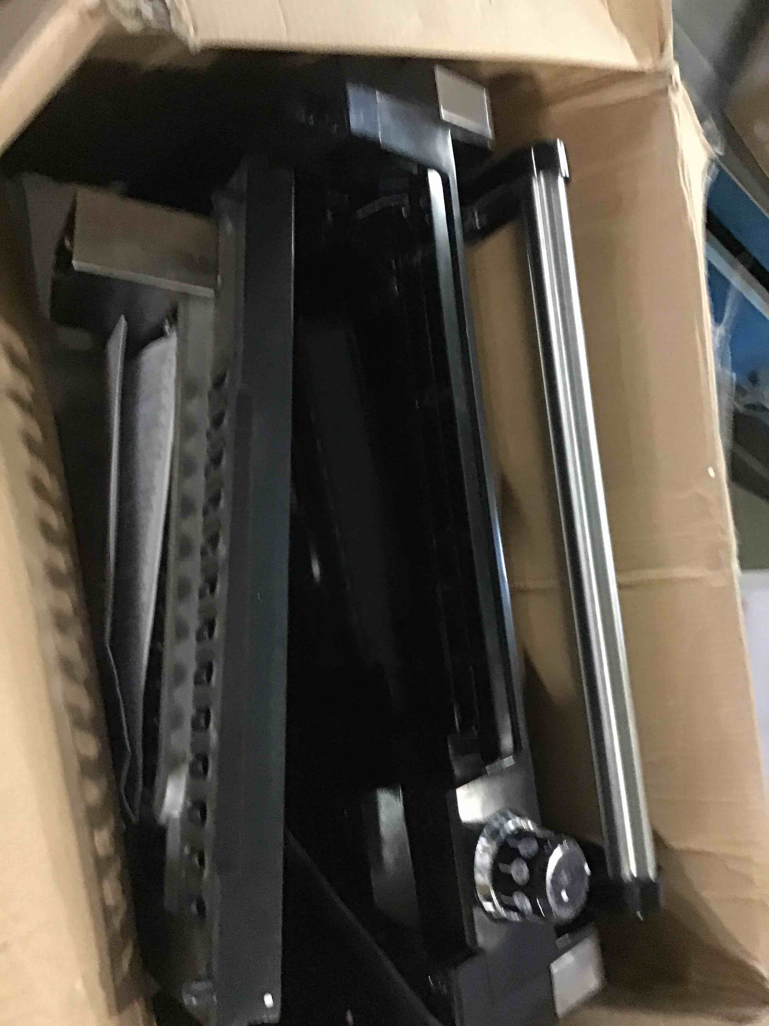 https://s3.amazonaws.com/lotting-images-prod/bidfta/YEL5247901_1691842792809.jpeg