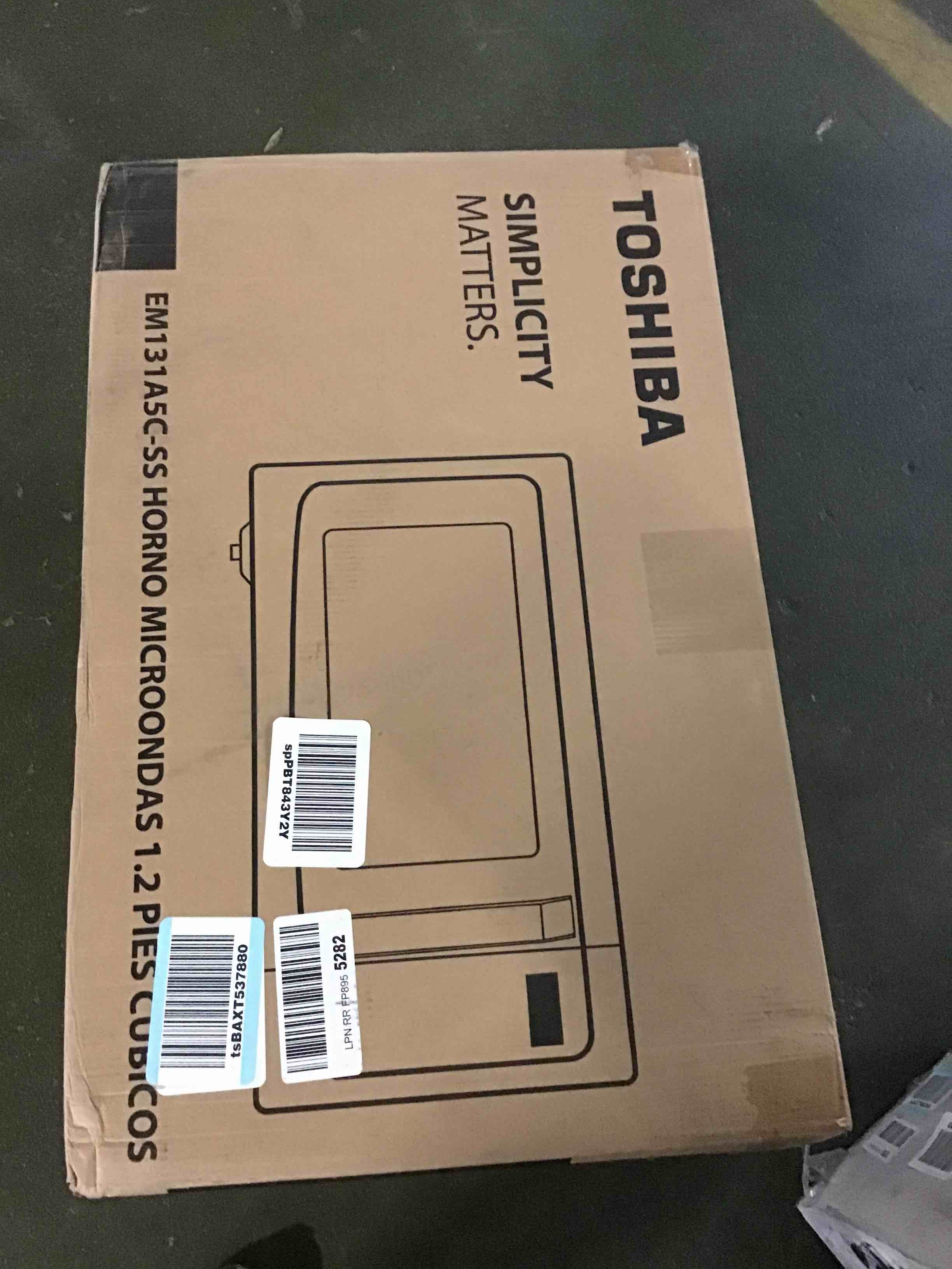 https://s3.amazonaws.com/lotting-images-prod/bidfta/YEL5247913_1691844082653.jpeg