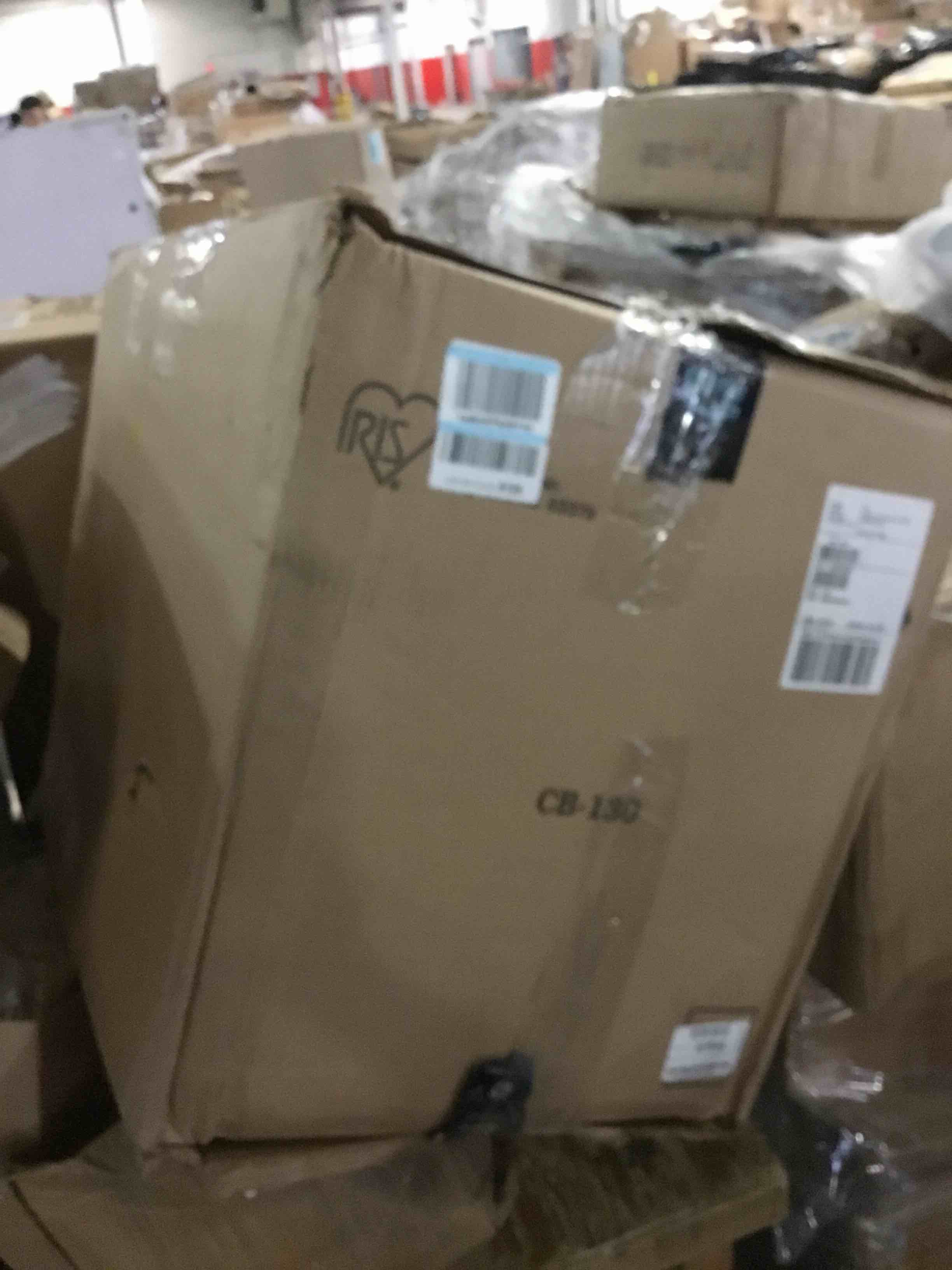 https://s3.amazonaws.com/lotting-images-prod/bidfta/YEL5248028_1692024196016.jpeg