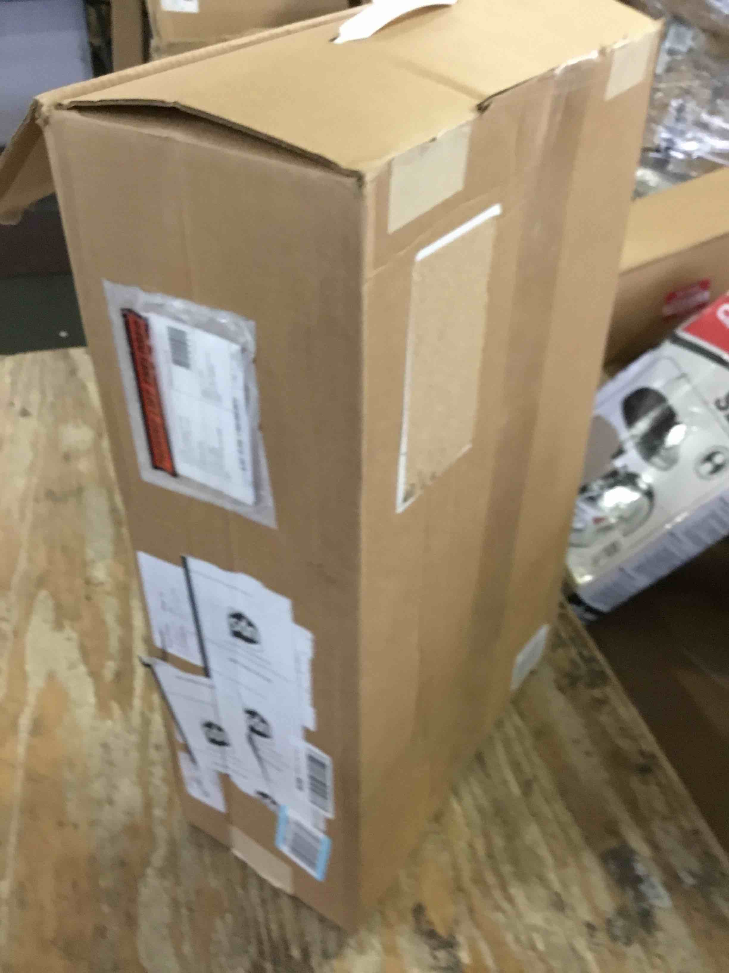 https://s3.amazonaws.com/lotting-images-prod/bidfta/YEL5248135_1692043303192.jpeg