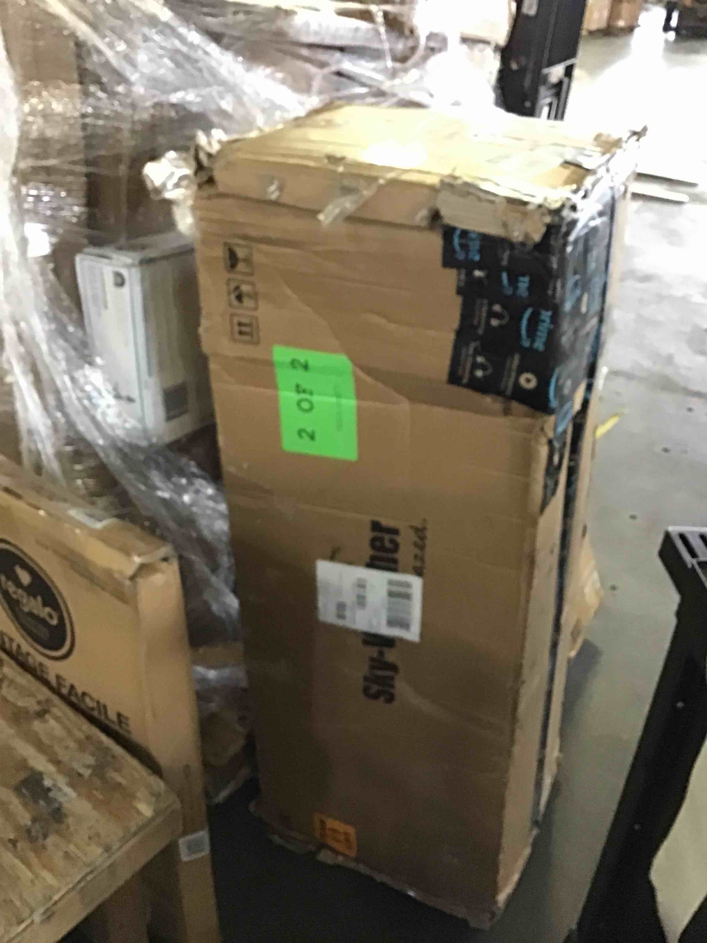 https://s3.amazonaws.com/lotting-images-prod/bidfta/YEL5248214_1692107870842.jpeg