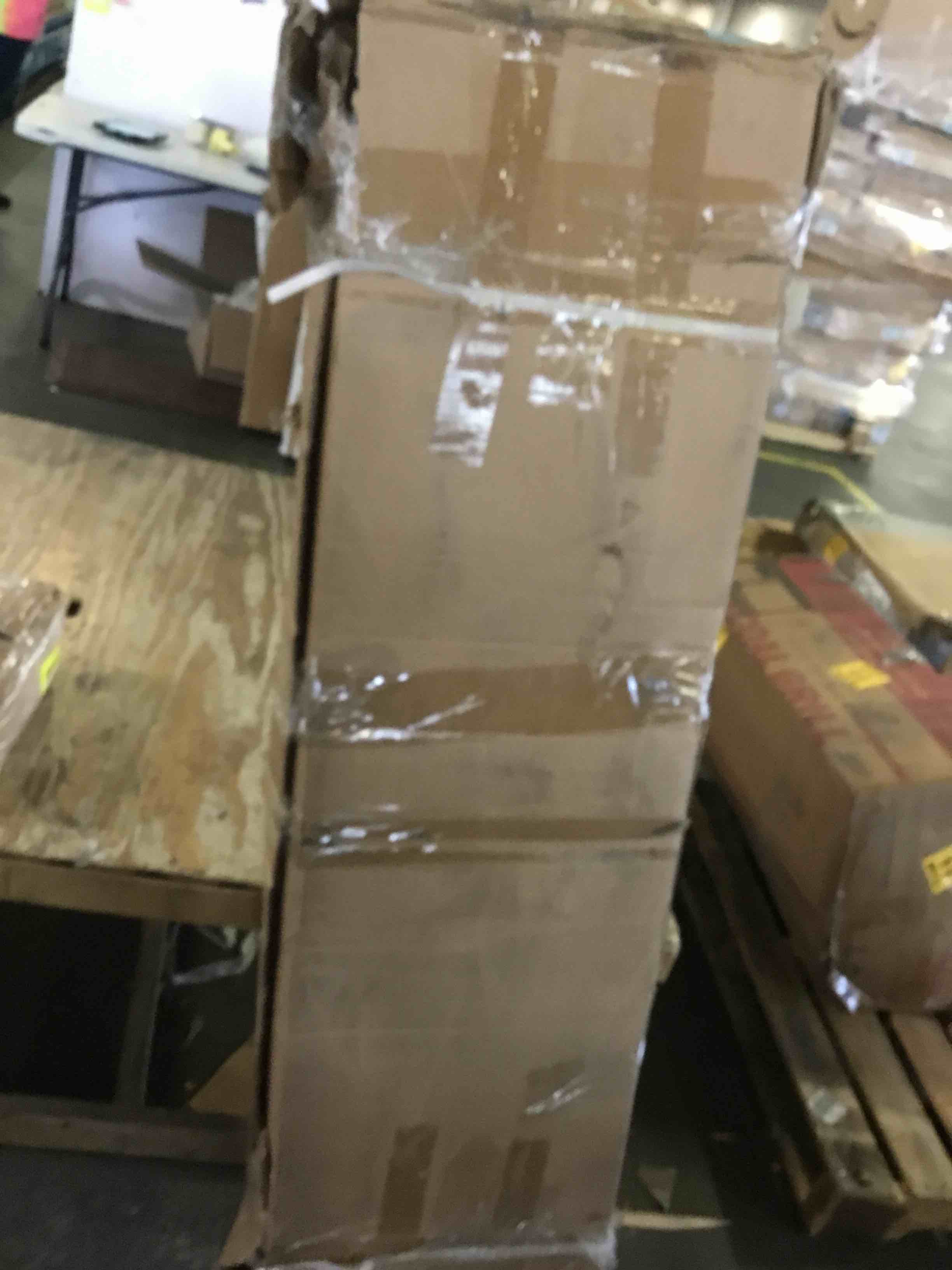 https://s3.amazonaws.com/lotting-images-prod/bidfta/YEL5248734_1692368724929.jpeg