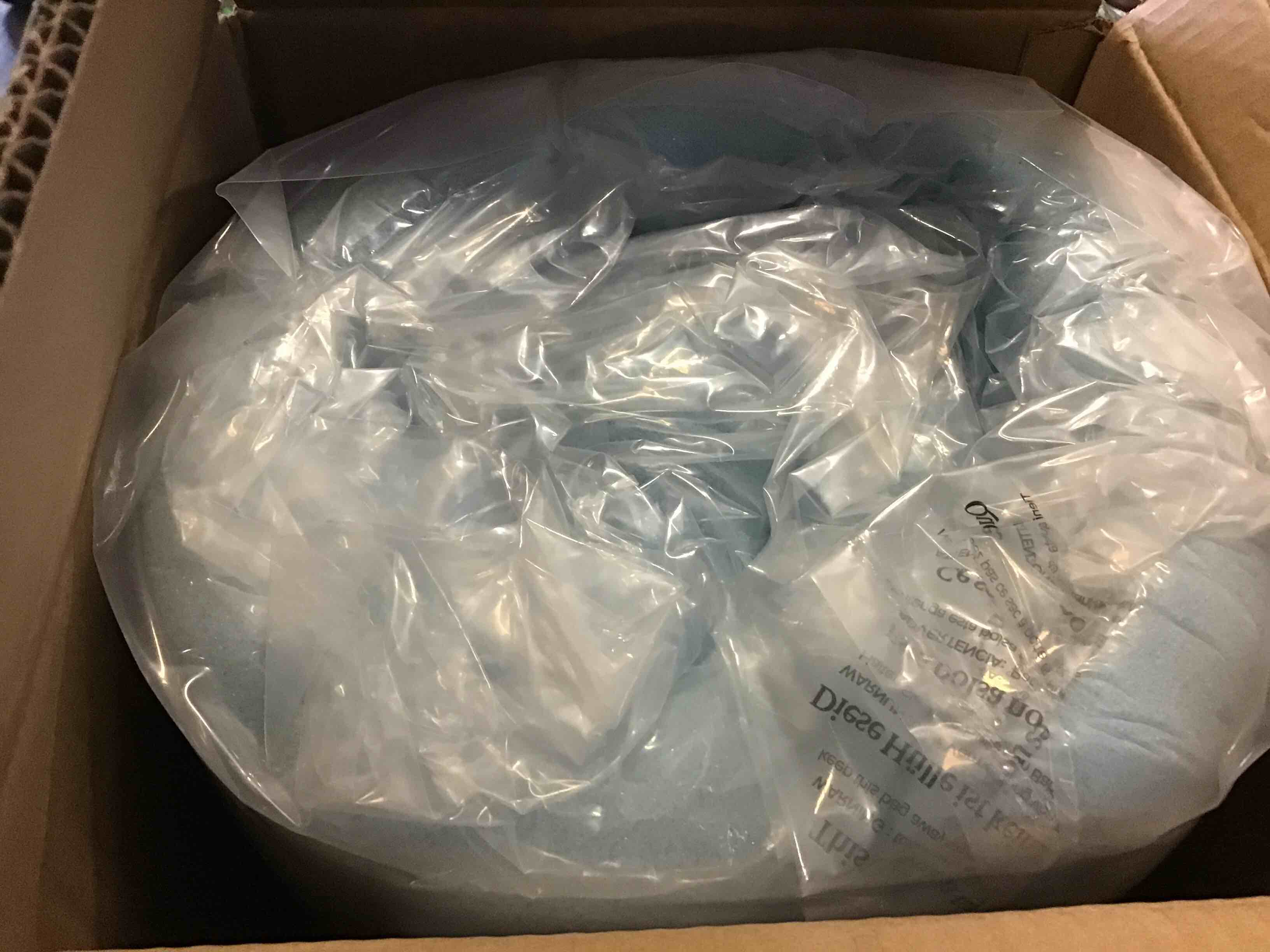 https://s3.amazonaws.com/lotting-images-prod/bidfta/YEL5251592_1692026136540.jpeg
