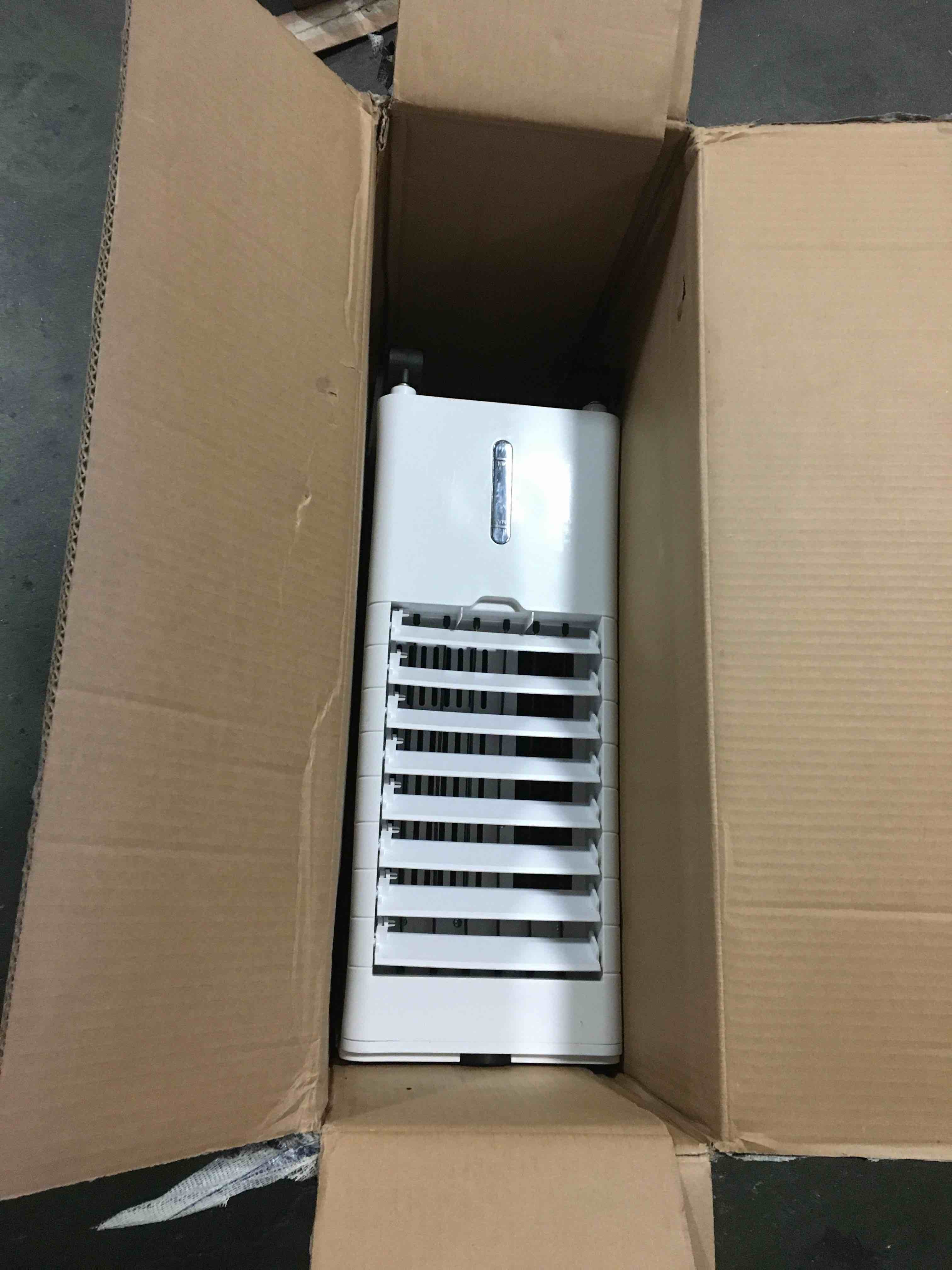 https://s3.amazonaws.com/lotting-images-prod/bidfta/YEL5252005_1695386489924.jpeg