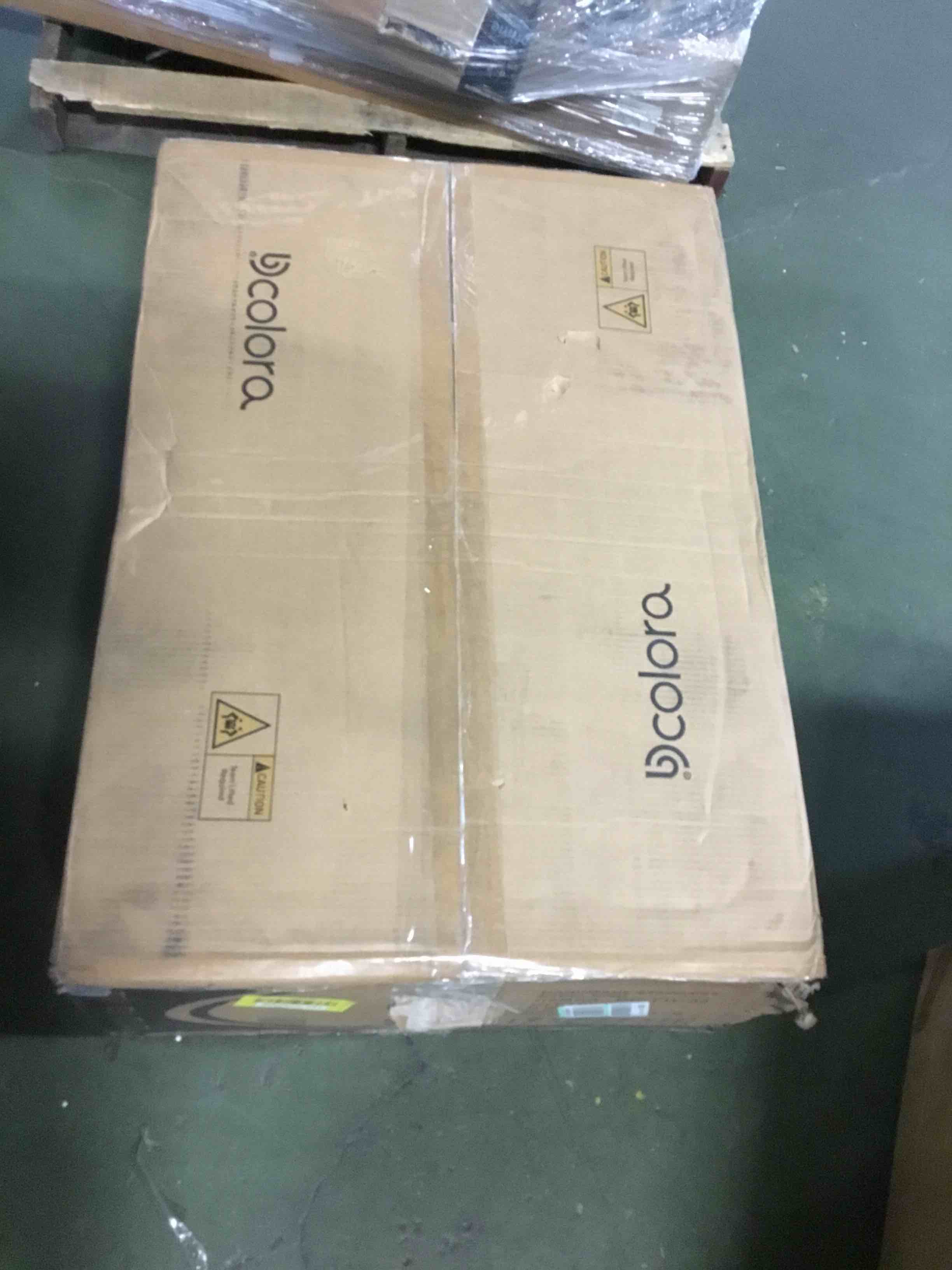 https://s3.amazonaws.com/lotting-images-prod/bidfta/YEL5252098_1695645331194.jpeg
