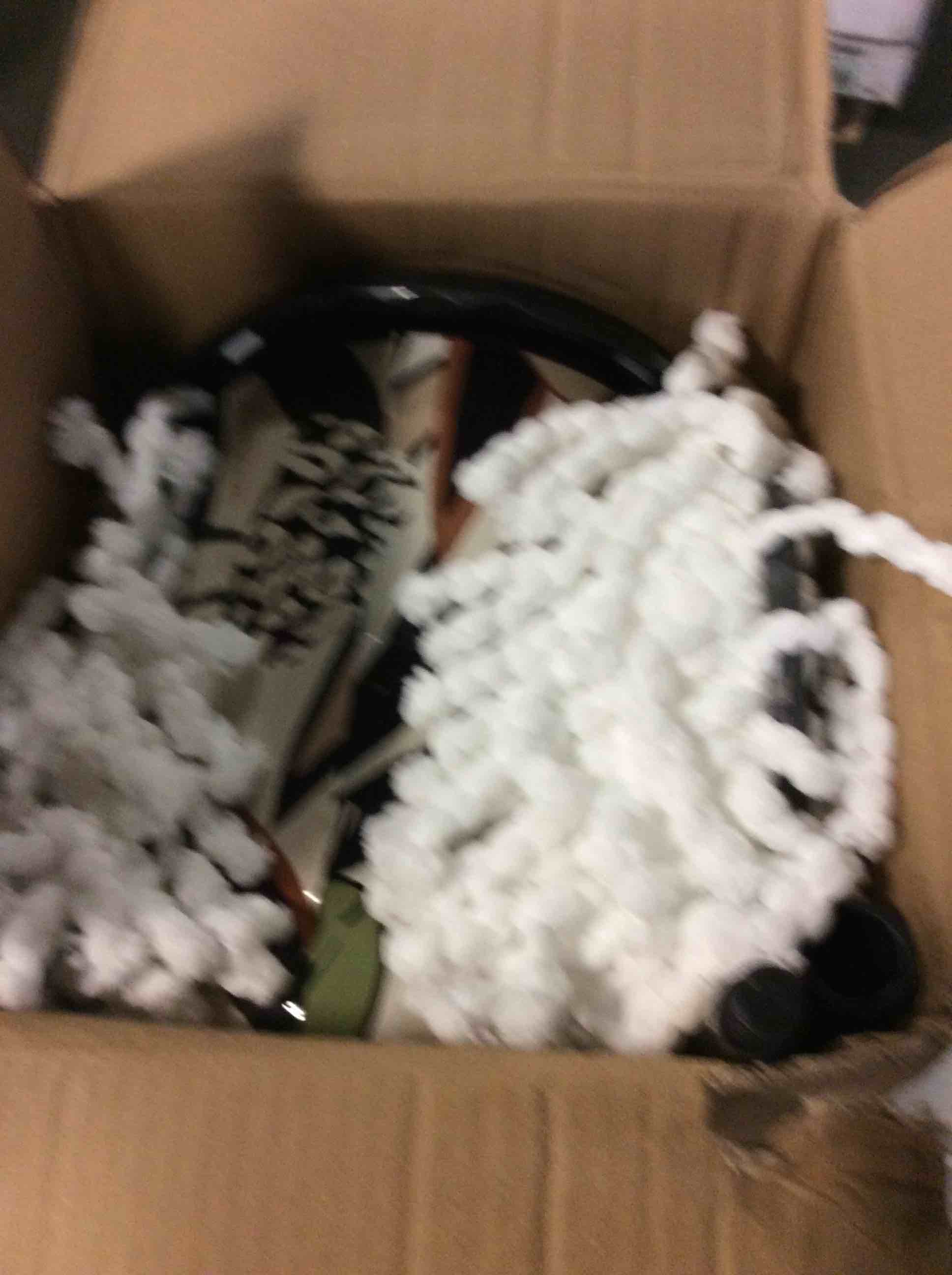 https://s3.amazonaws.com/lotting-images-prod/bidfta/YEL5252214_1695727134765.jpeg