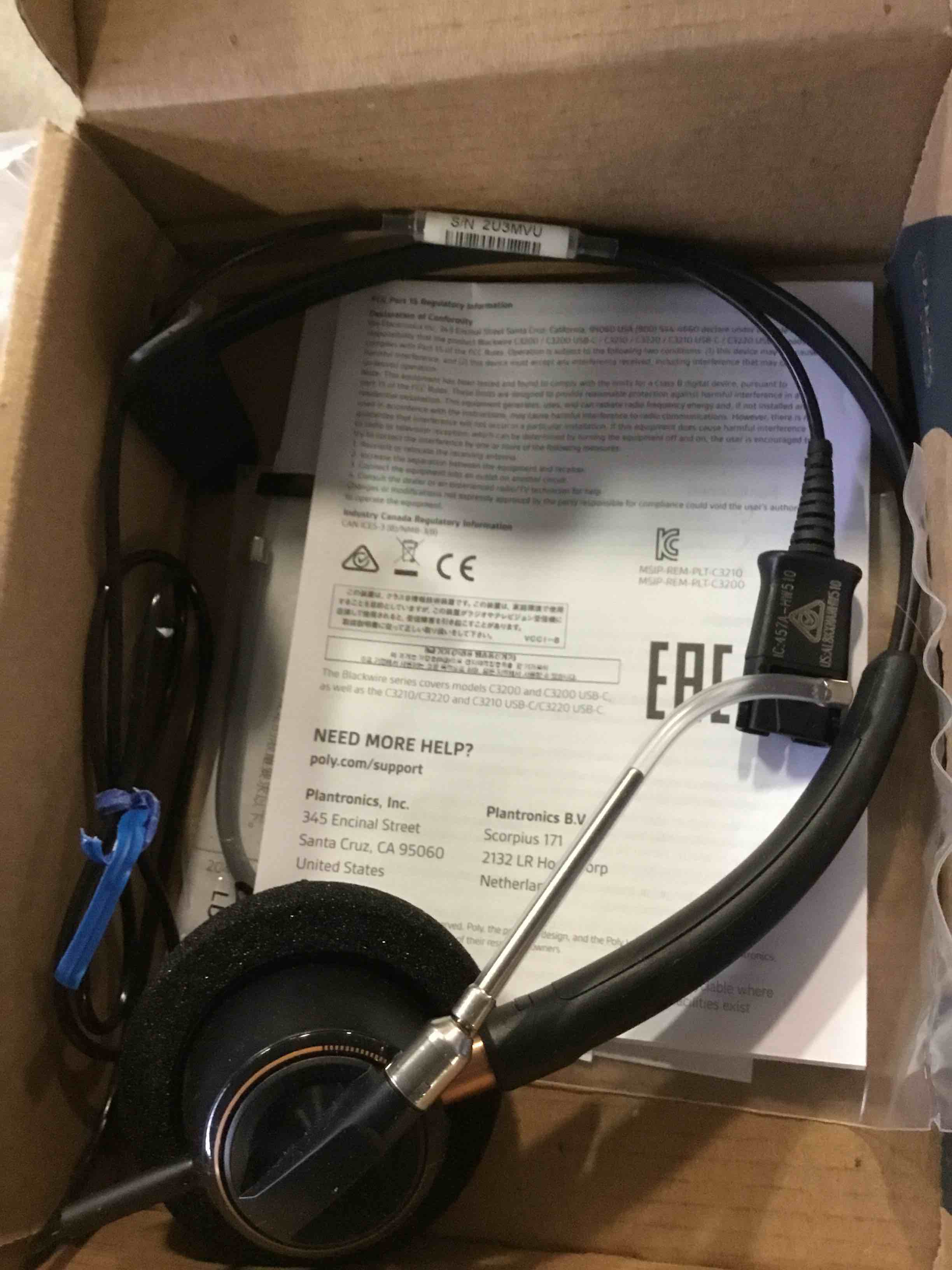 https://s3.amazonaws.com/lotting-images-prod/bidfta/YEL5255843_1695909404077.jpeg
