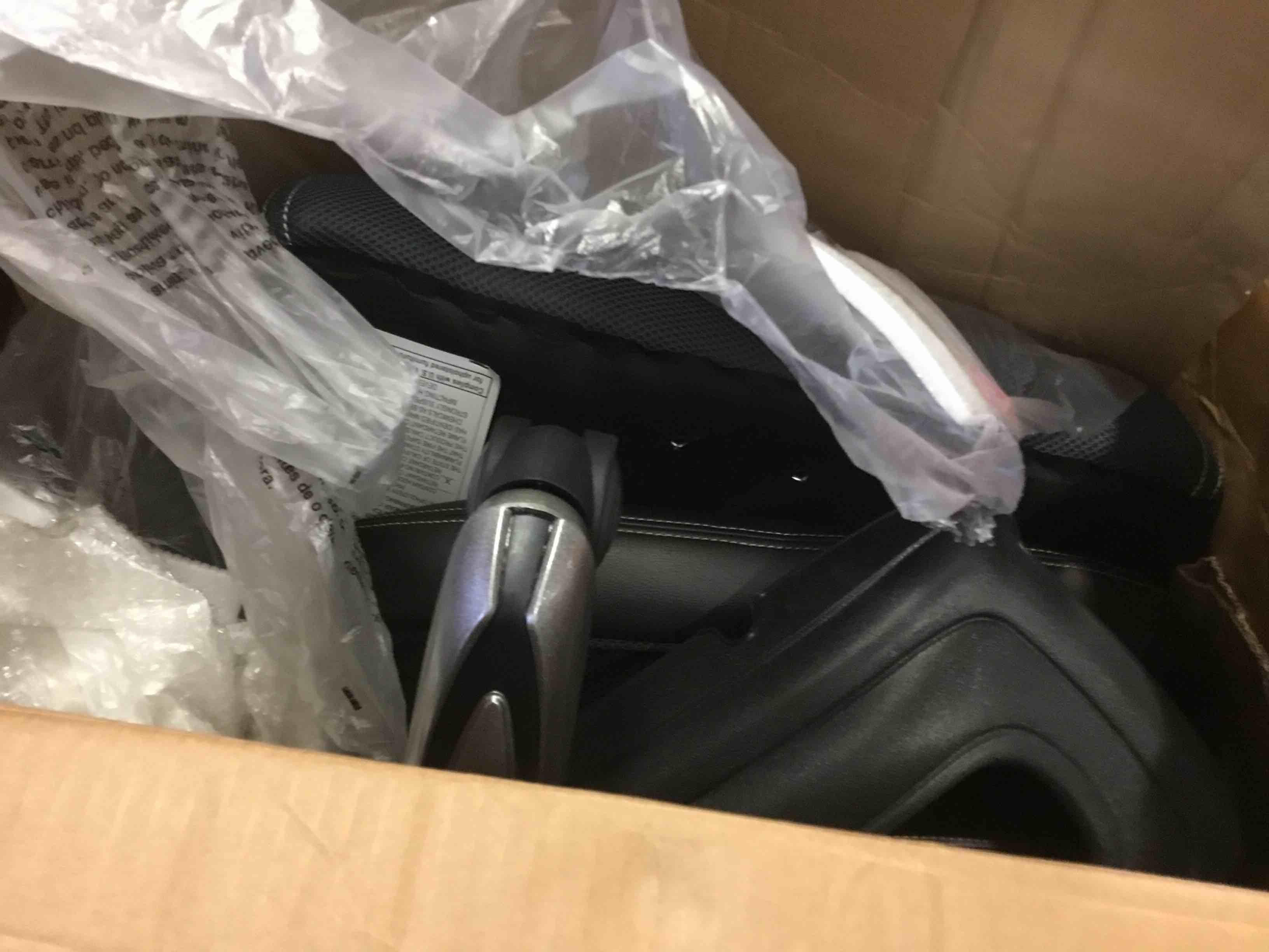 https://s3.amazonaws.com/lotting-images-prod/bidfta/YEL5258173_1695300824457.jpeg