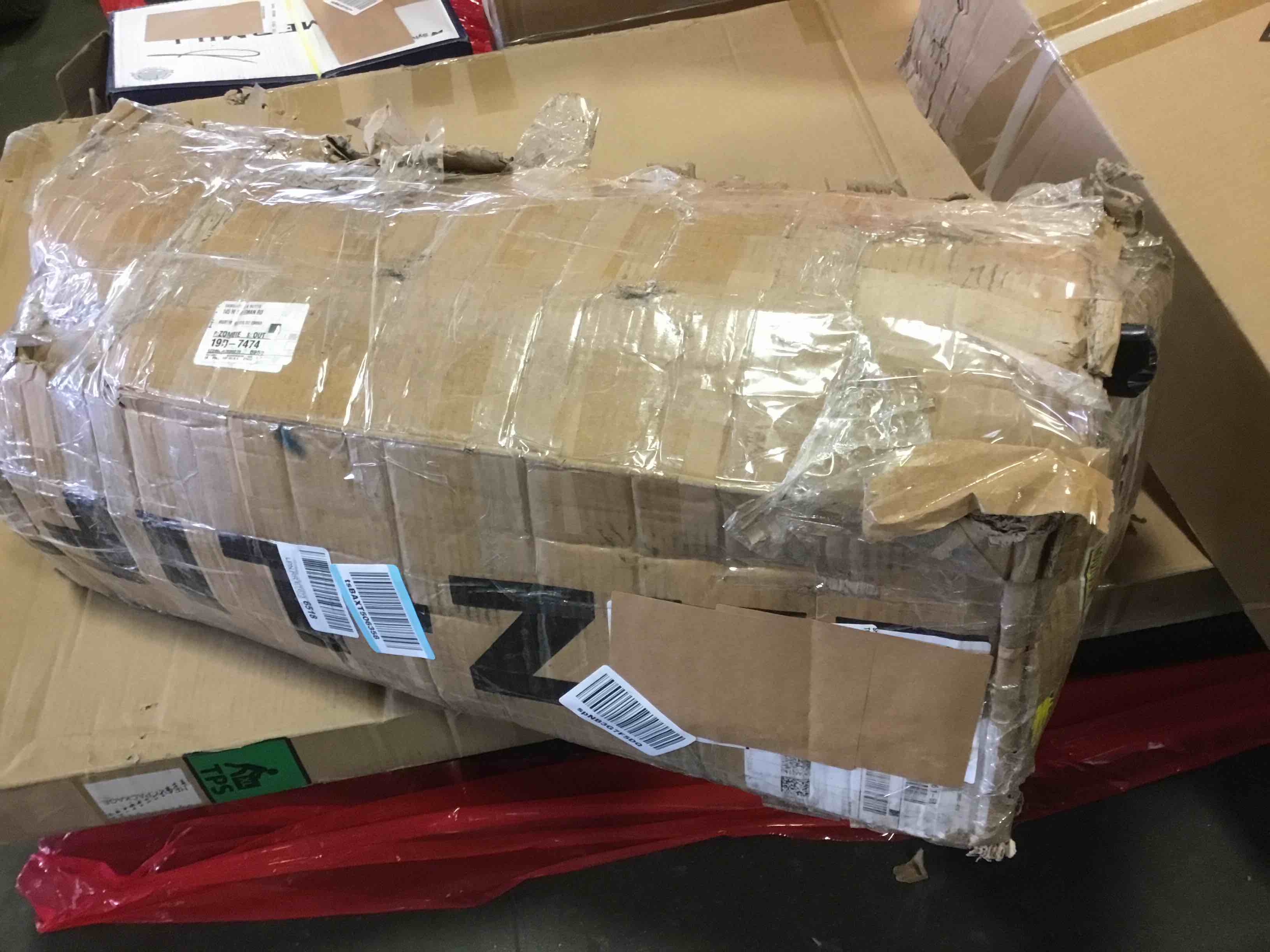https://s3.amazonaws.com/lotting-images-prod/bidfta/YEL5258177_1695301210398.jpeg