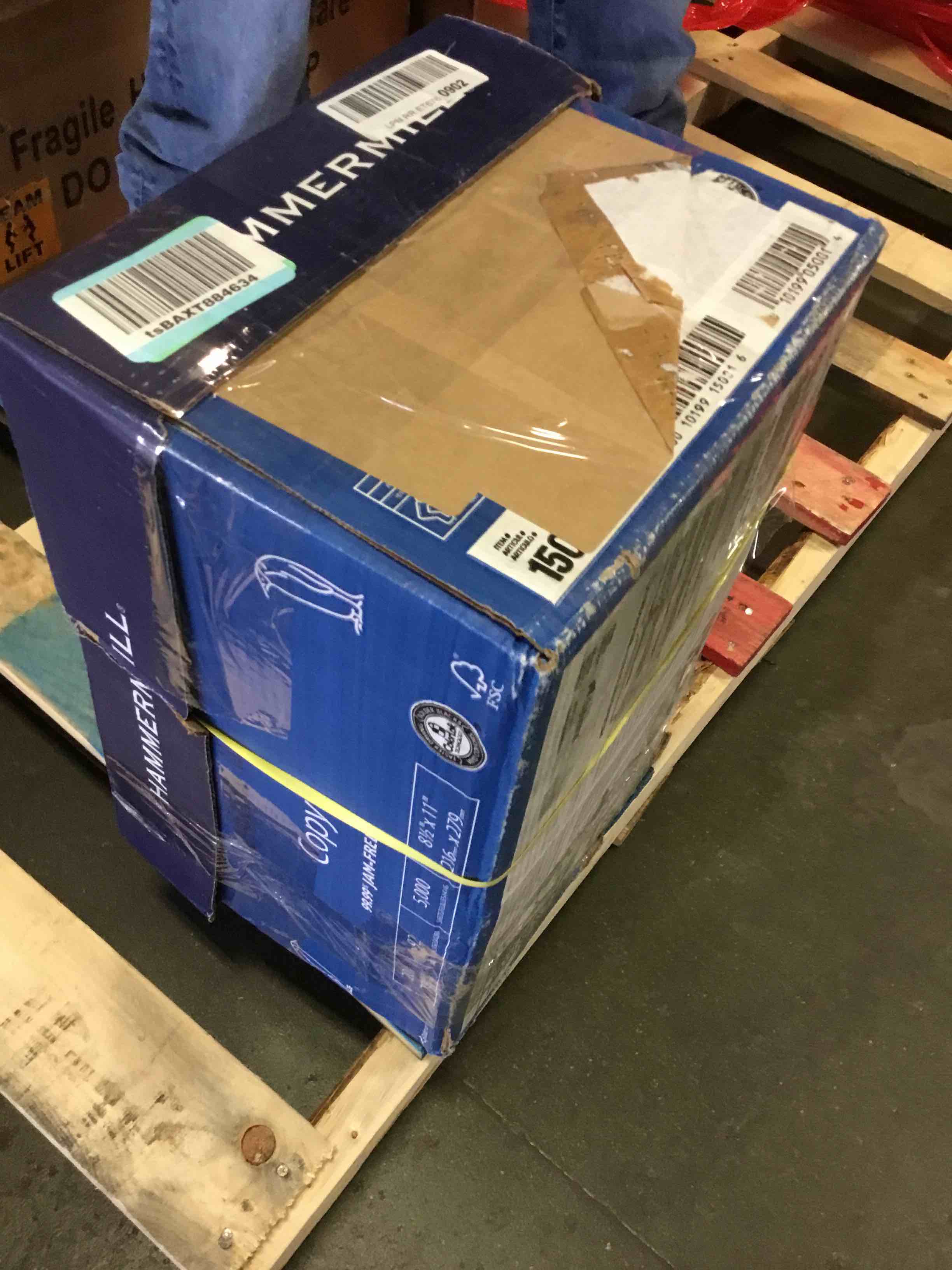 https://s3.amazonaws.com/lotting-images-prod/bidfta/YEL5258180_1695301604899.jpeg