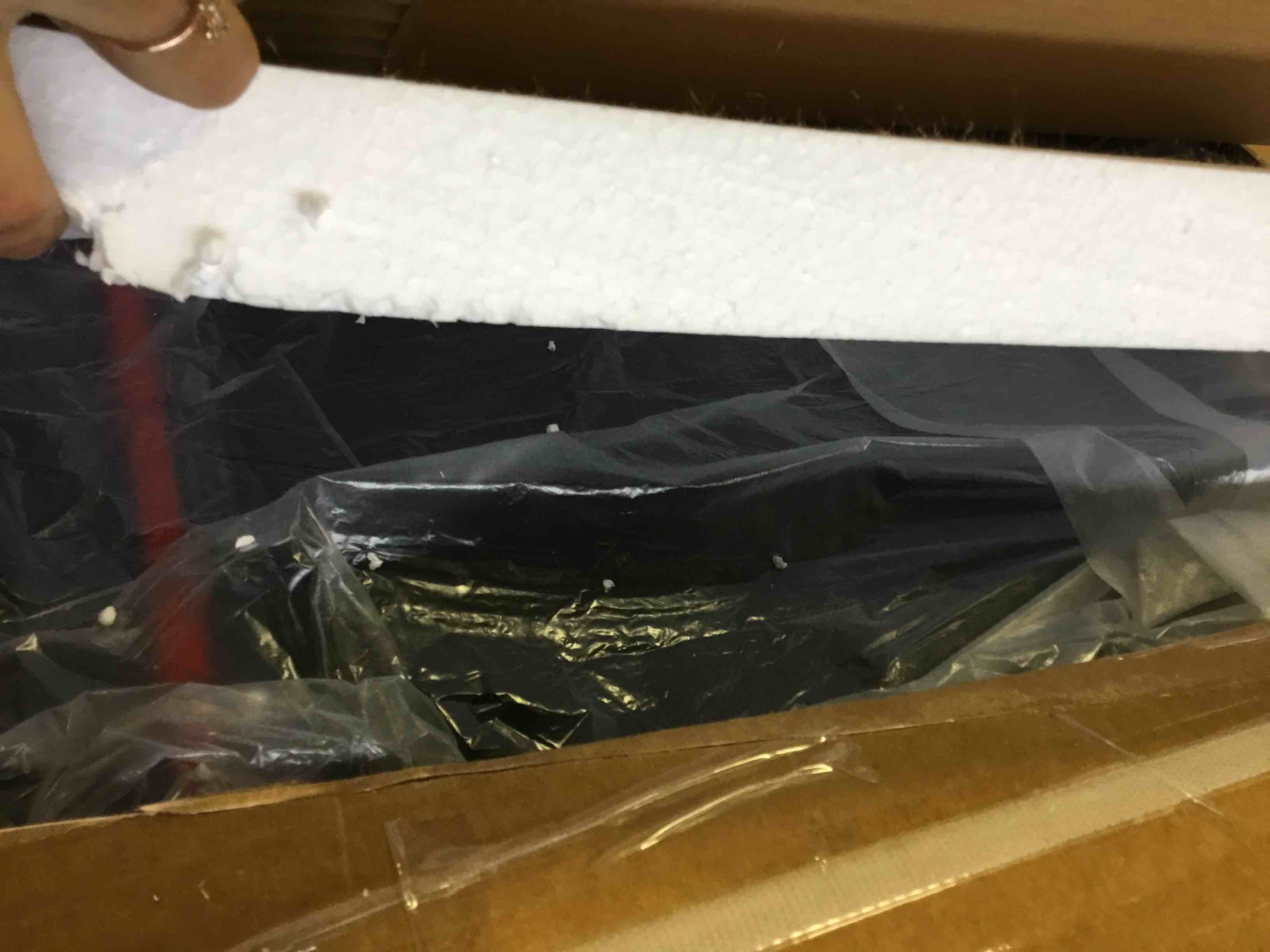 https://s3.amazonaws.com/lotting-images-prod/bidfta/YEL5258212_1695309569358.jpeg