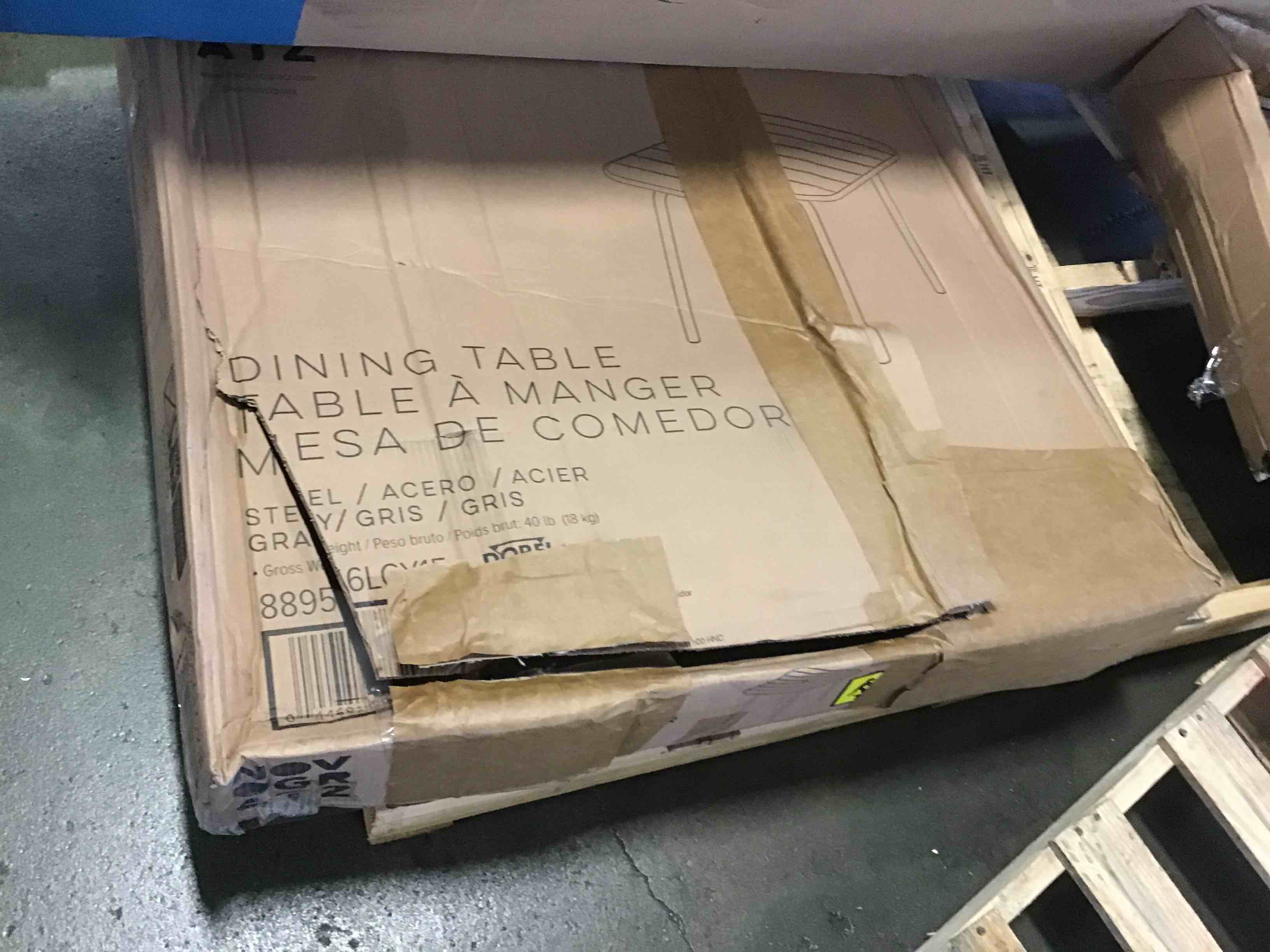 https://s3.amazonaws.com/lotting-images-prod/bidfta/YEL5258294_1695321831375.jpeg