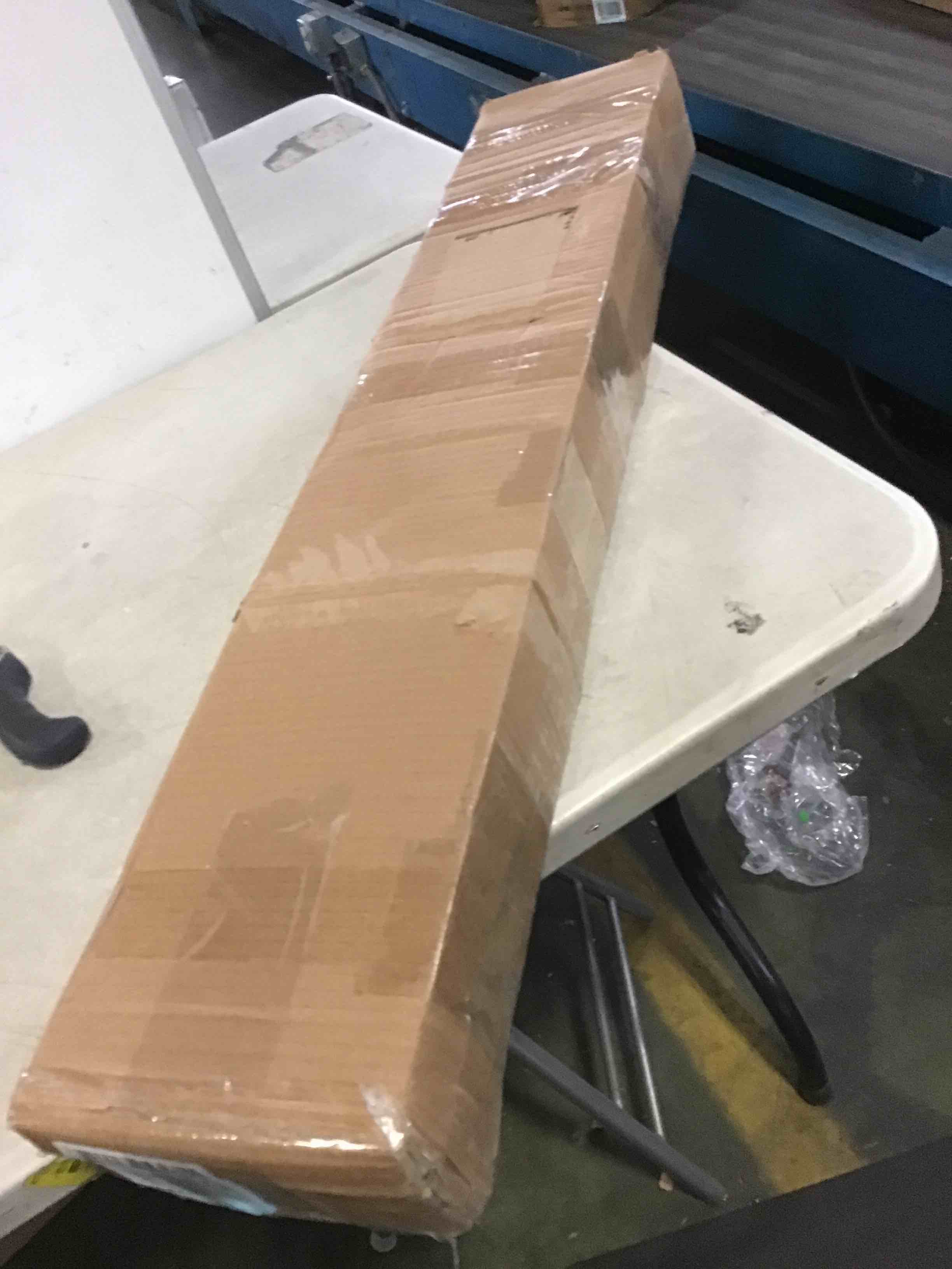 https://s3.amazonaws.com/lotting-images-prod/bidfta/YEL5258639_1695649129960.jpeg