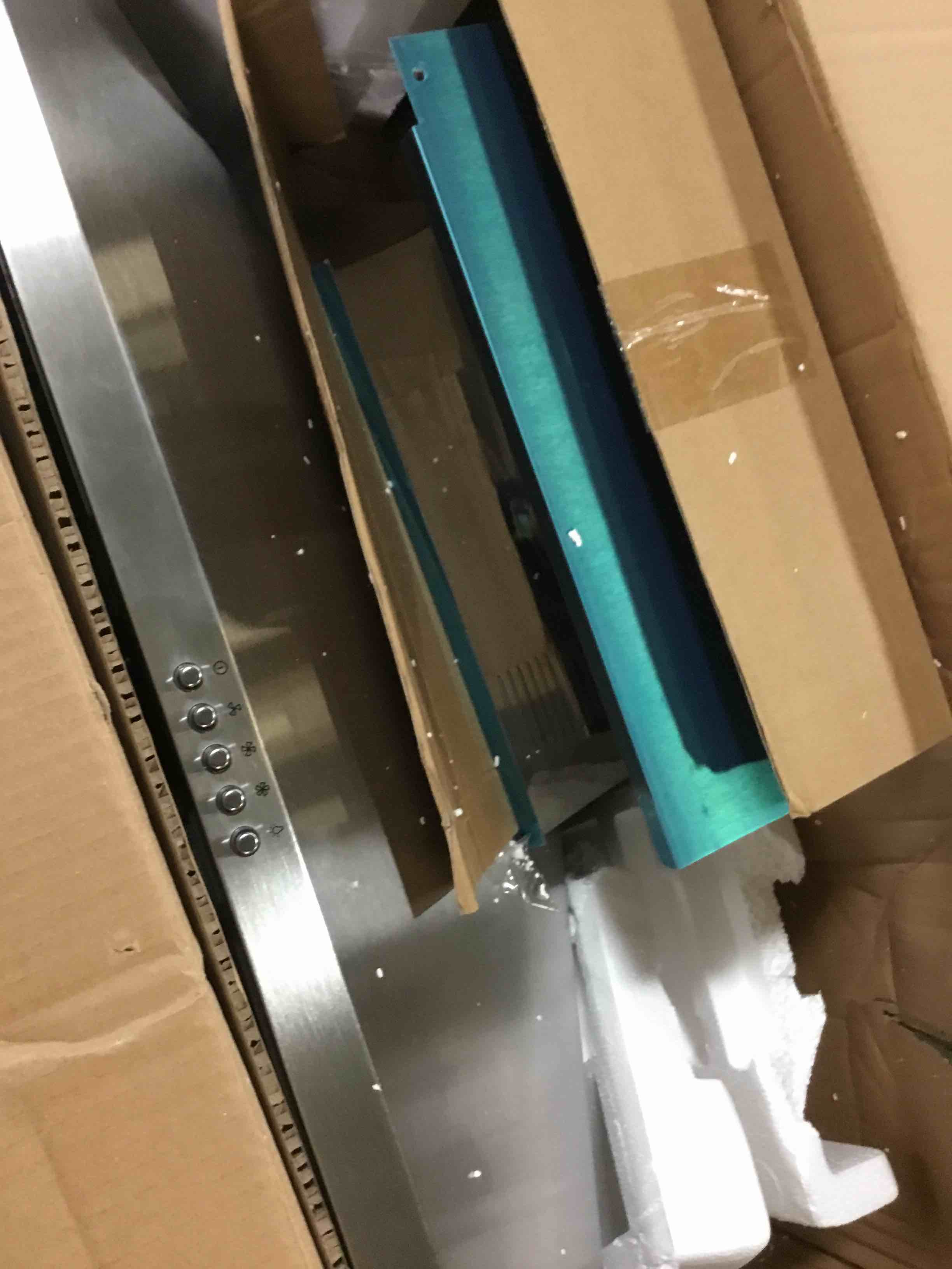 https://s3.amazonaws.com/lotting-images-prod/bidfta/YEL5260185_1695392361683.jpeg
