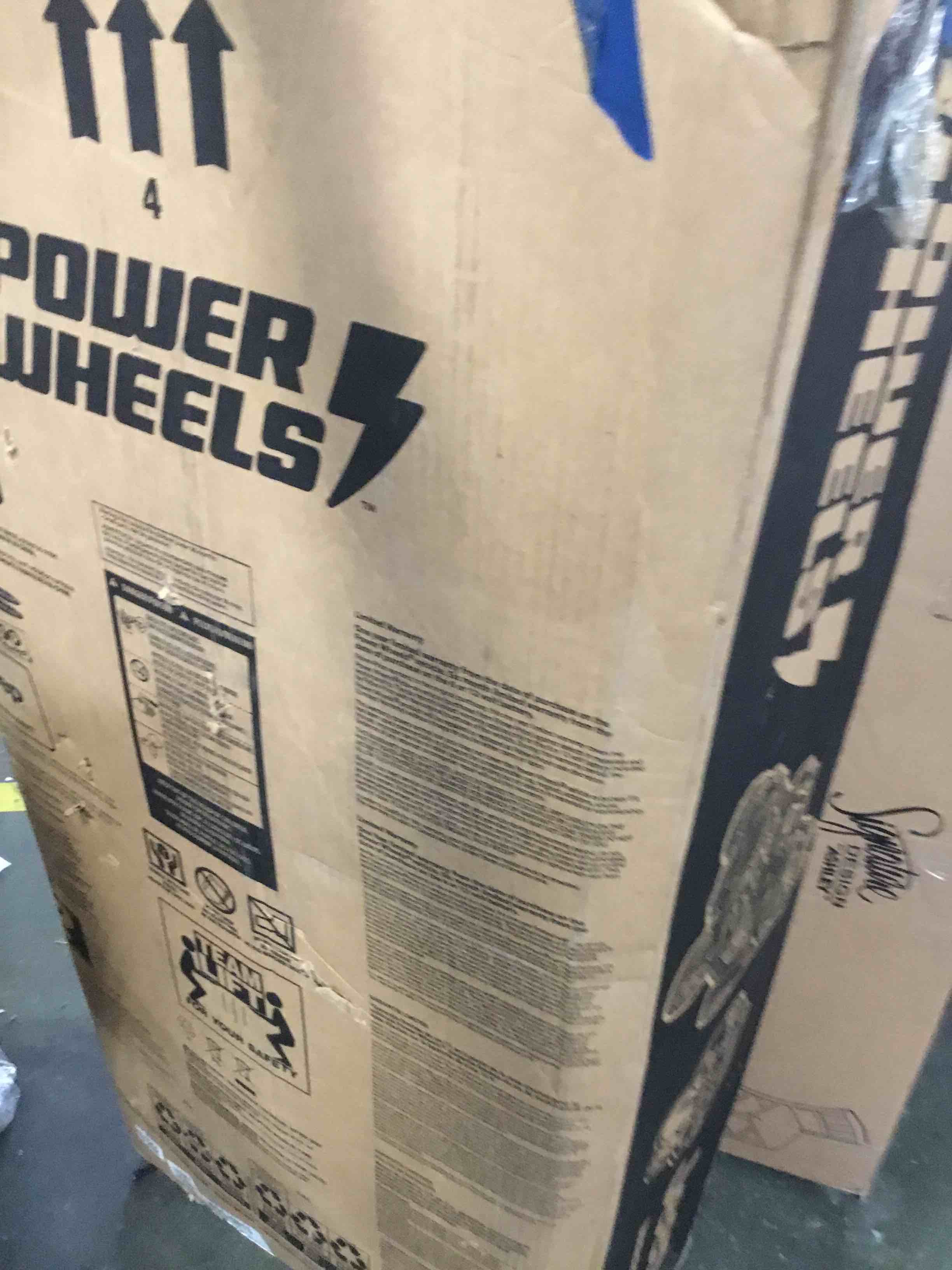 https://s3.amazonaws.com/lotting-images-prod/bidfta/YEL5260222_1695404006637.jpeg