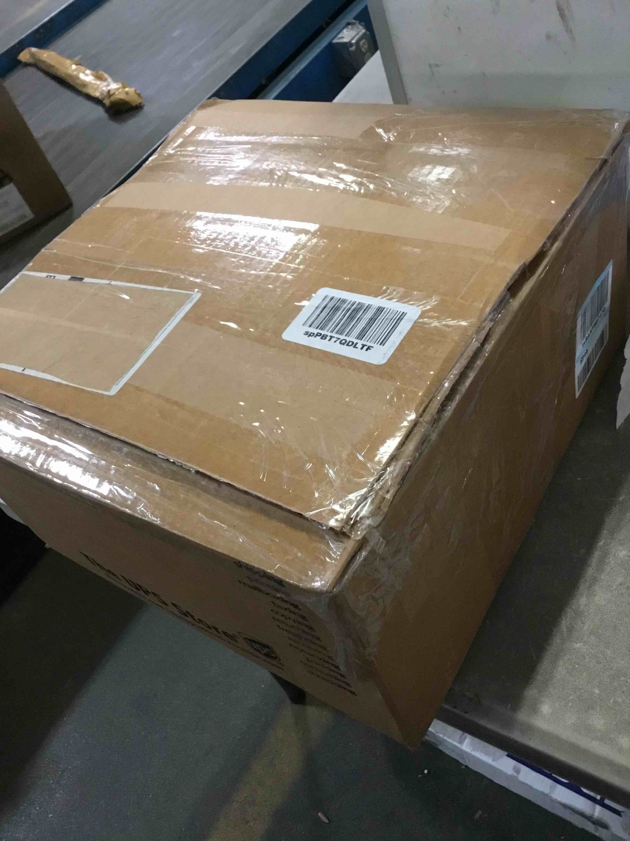 https://s3.amazonaws.com/lotting-images-prod/bidfta/YEL5260267_1695410958292.jpeg