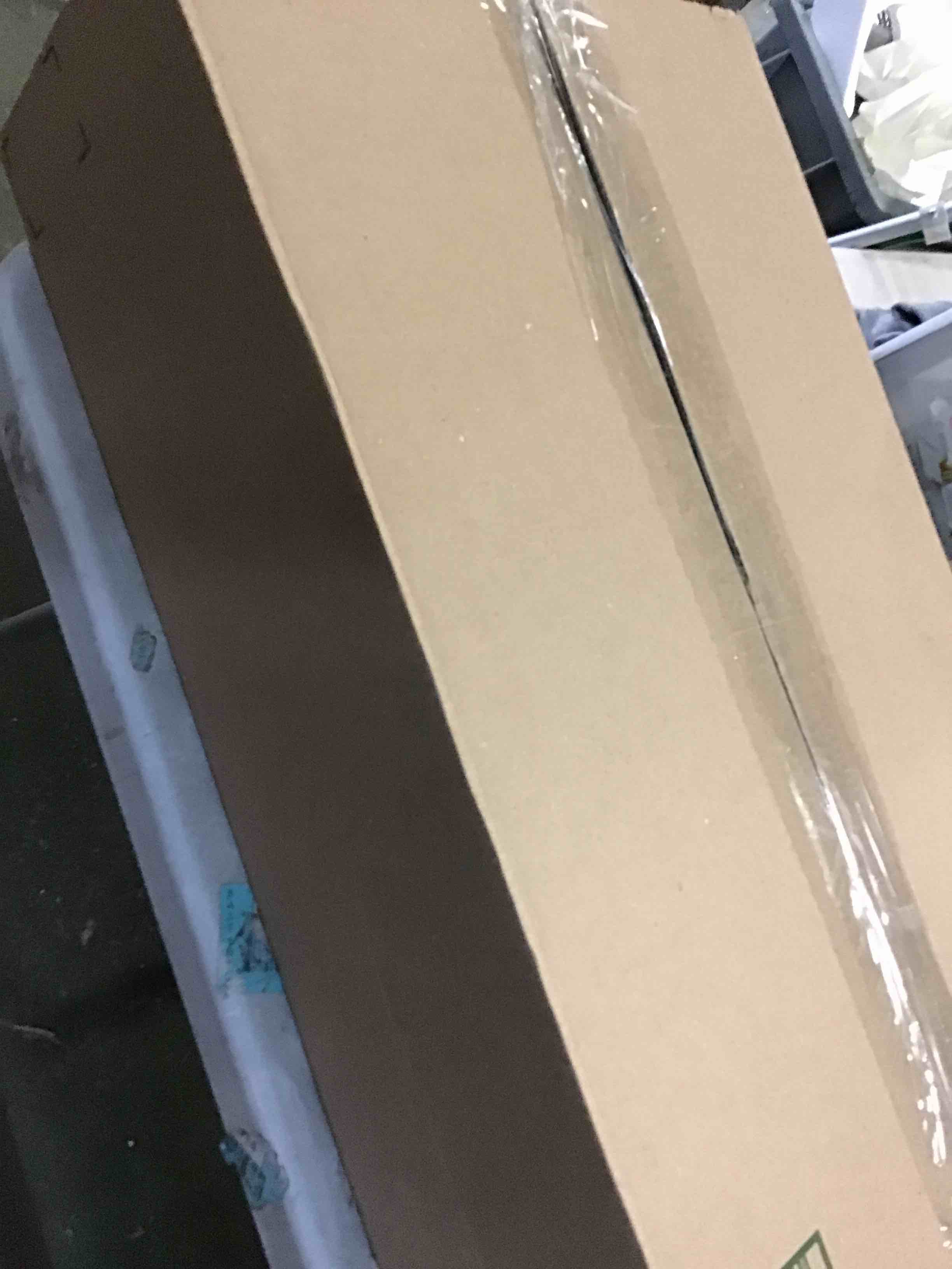https://s3.amazonaws.com/lotting-images-prod/bidfta/YEL5260531_1695731304672.jpeg
