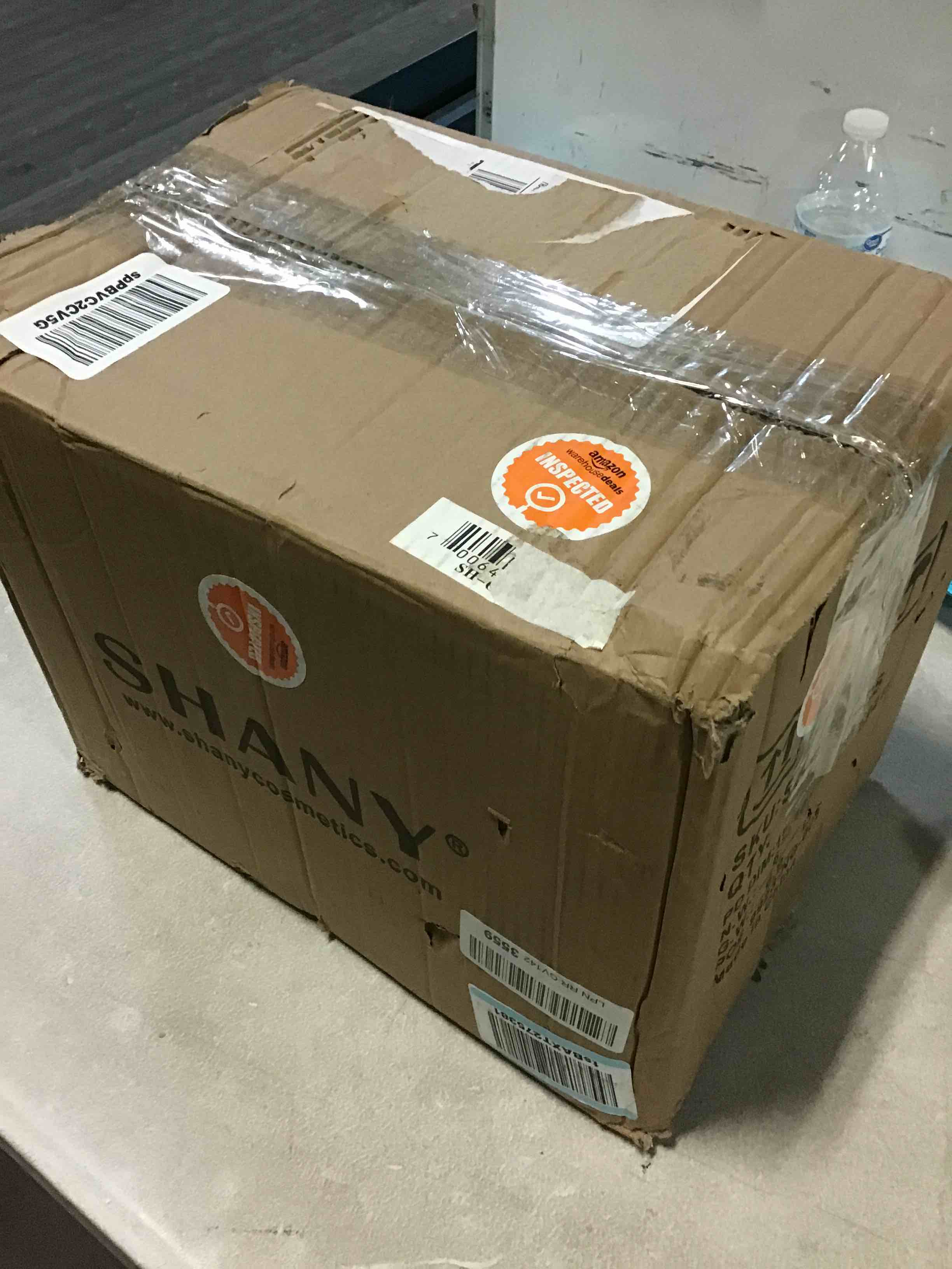 https://s3.amazonaws.com/lotting-images-prod/bidfta/YEL5260720_1695815001308.jpeg