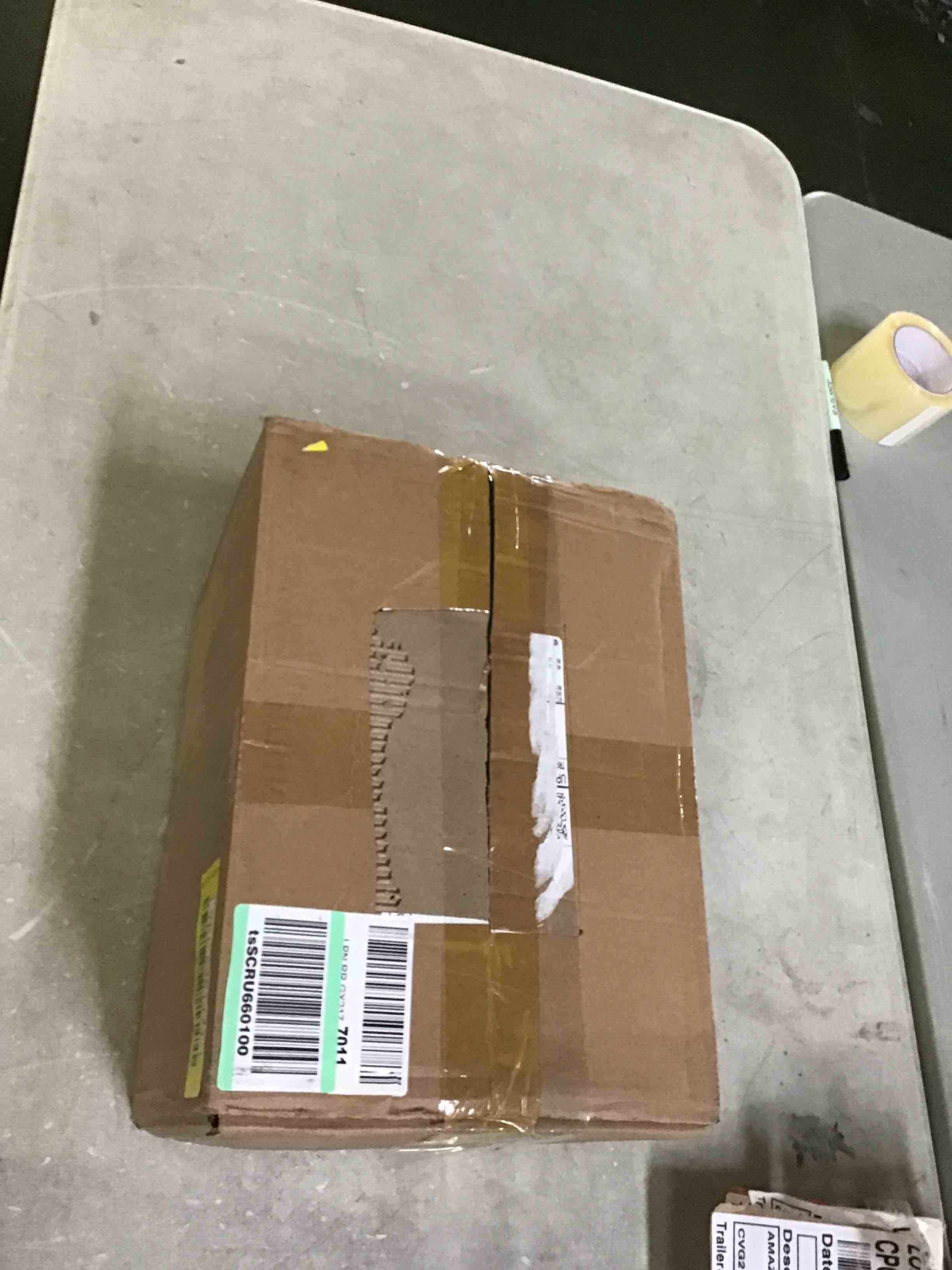 https://s3.amazonaws.com/lotting-images-prod/bidfta/YEL5261474_1695757494837.jpeg
