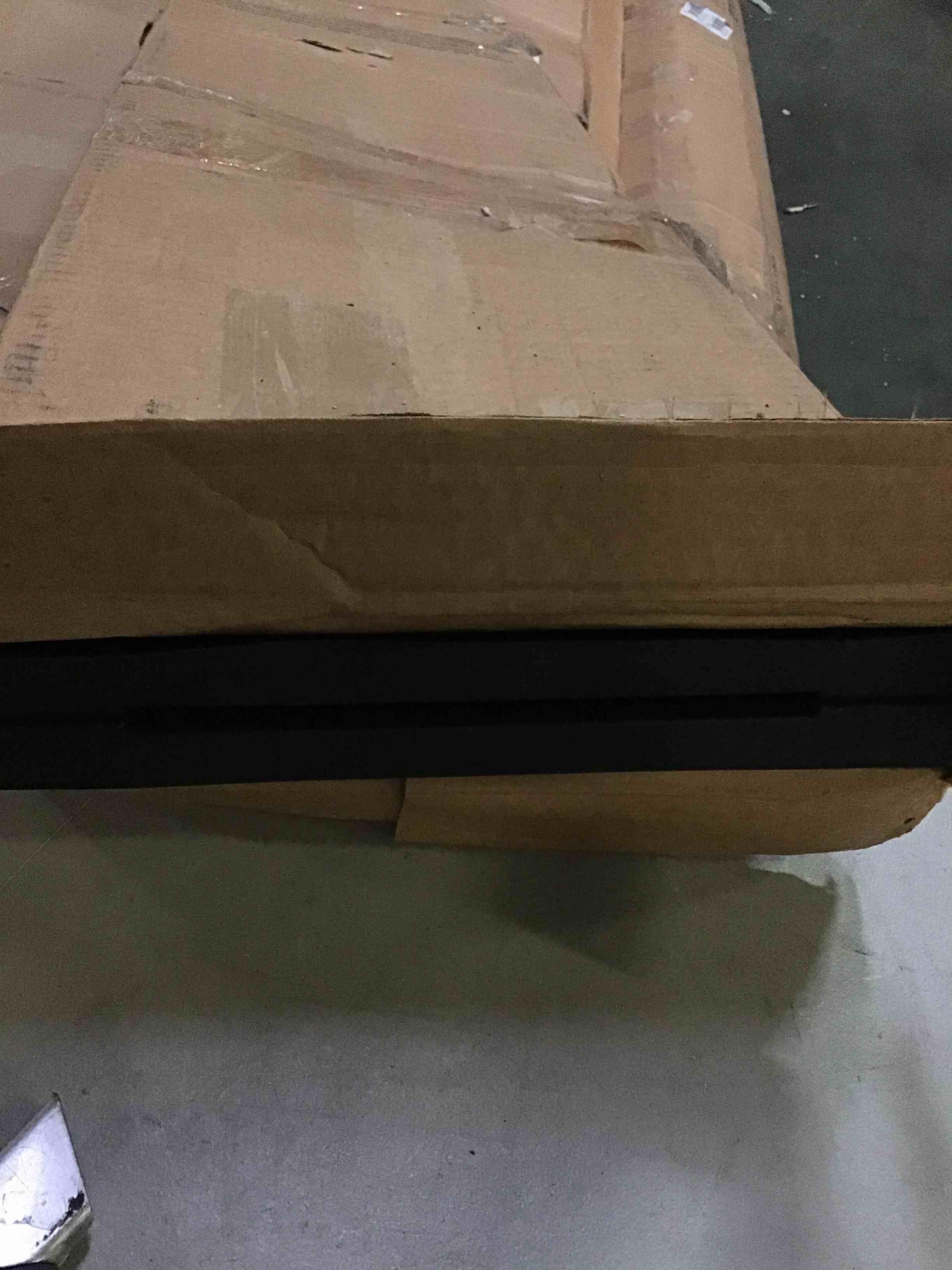 https://s3.amazonaws.com/lotting-images-prod/bidfta/YEL5261575_1695827699728.jpeg