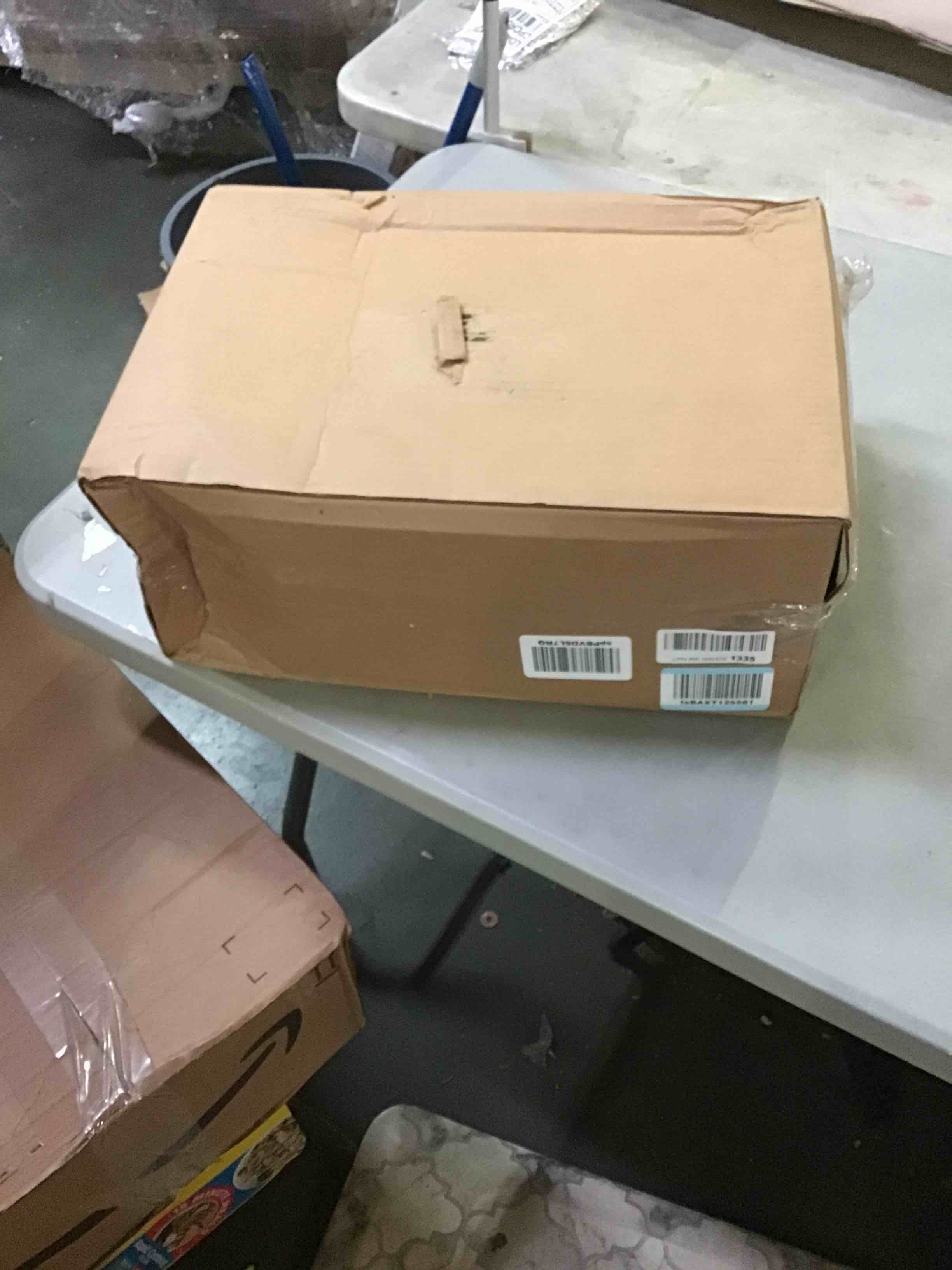 https://s3.amazonaws.com/lotting-images-prod/bidfta/YEL5261587_1695829407885.jpeg
