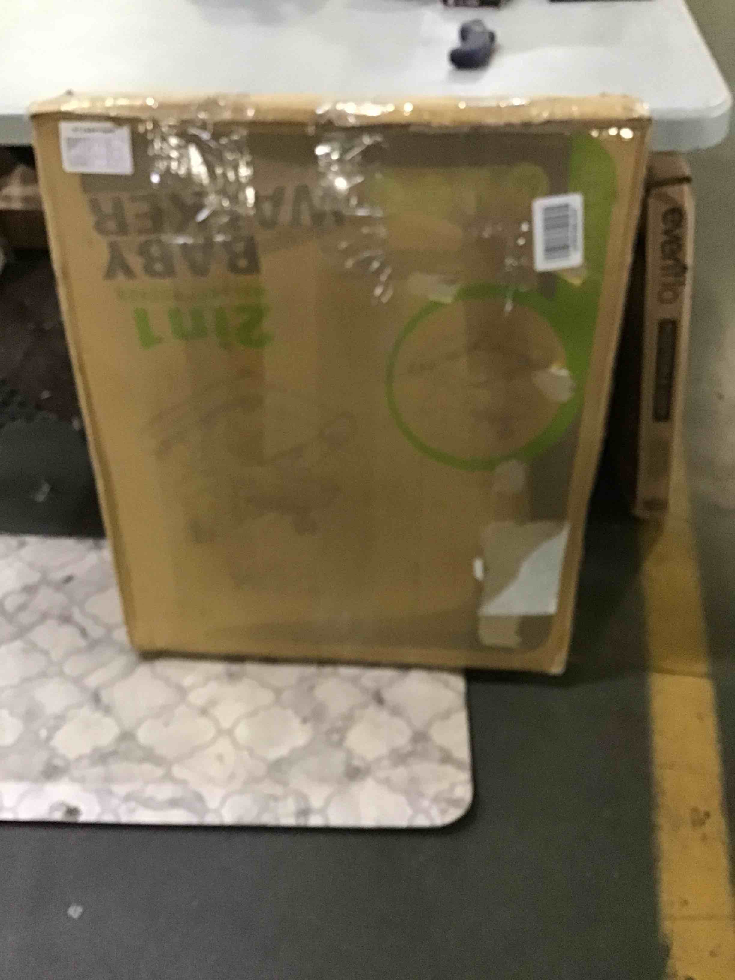 https://s3.amazonaws.com/lotting-images-prod/bidfta/YEL5261628_1695837338354.jpeg