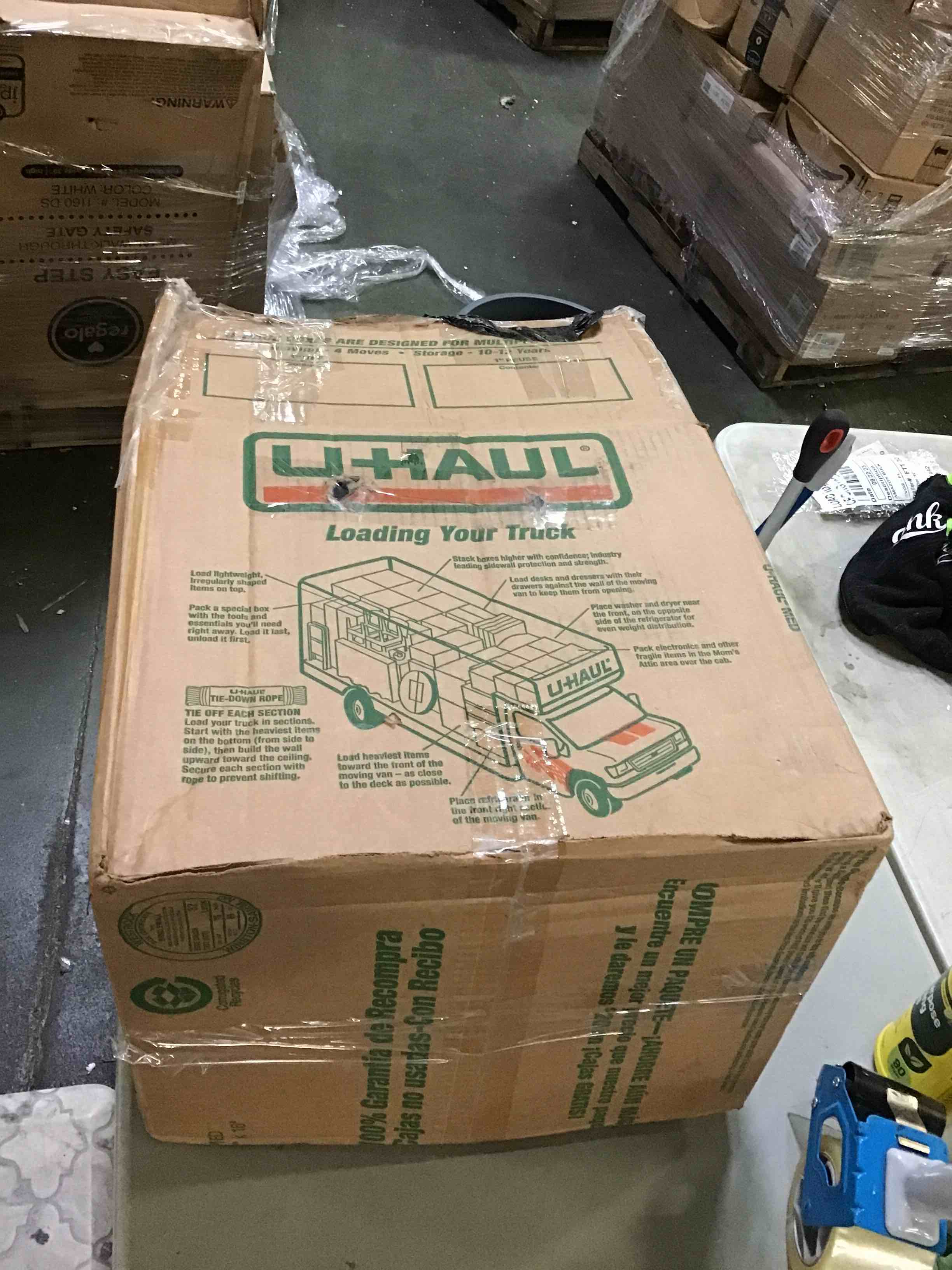 https://s3.amazonaws.com/lotting-images-prod/bidfta/YEL5261645_1695839888906.jpeg