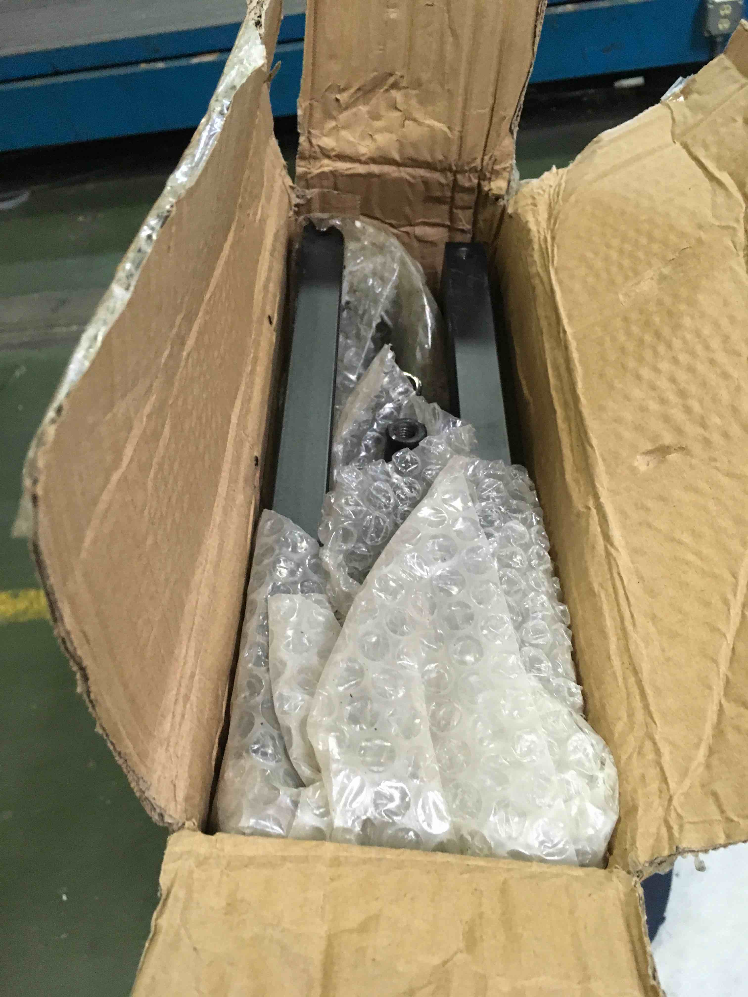 https://s3.amazonaws.com/lotting-images-prod/bidfta/YEL5262094_1696357429699.jpeg