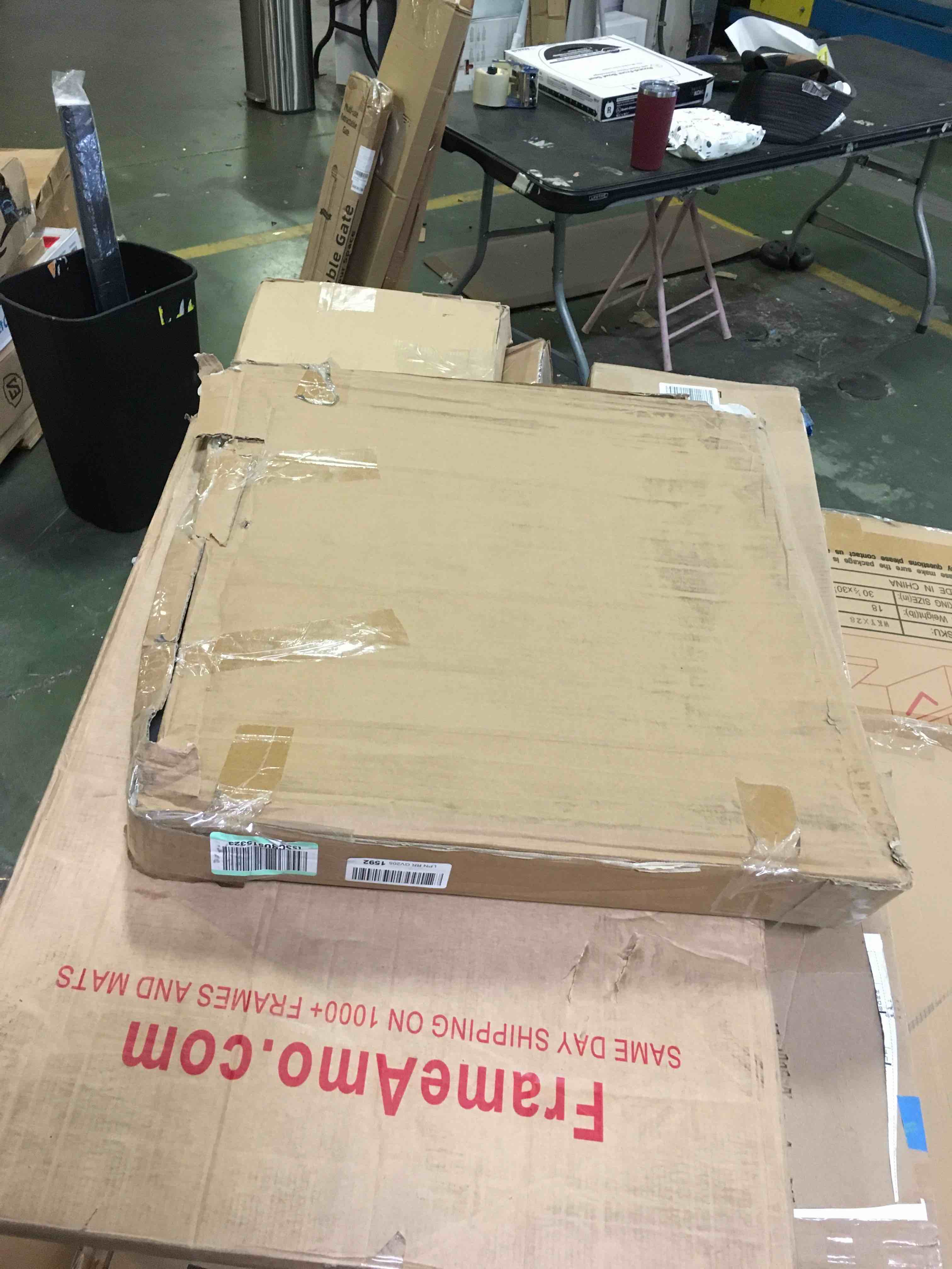 https://s3.amazonaws.com/lotting-images-prod/bidfta/YEL5262108_1696358869383.jpeg