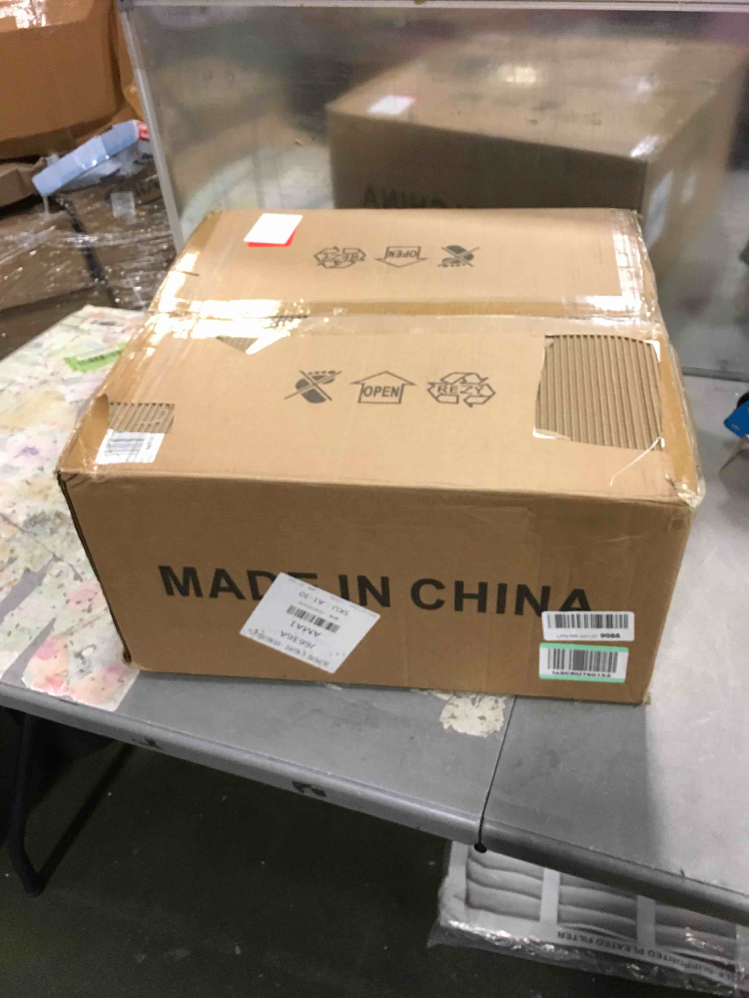 https://s3.amazonaws.com/lotting-images-prod/bidfta/YEL5262163_1696421043431.jpeg