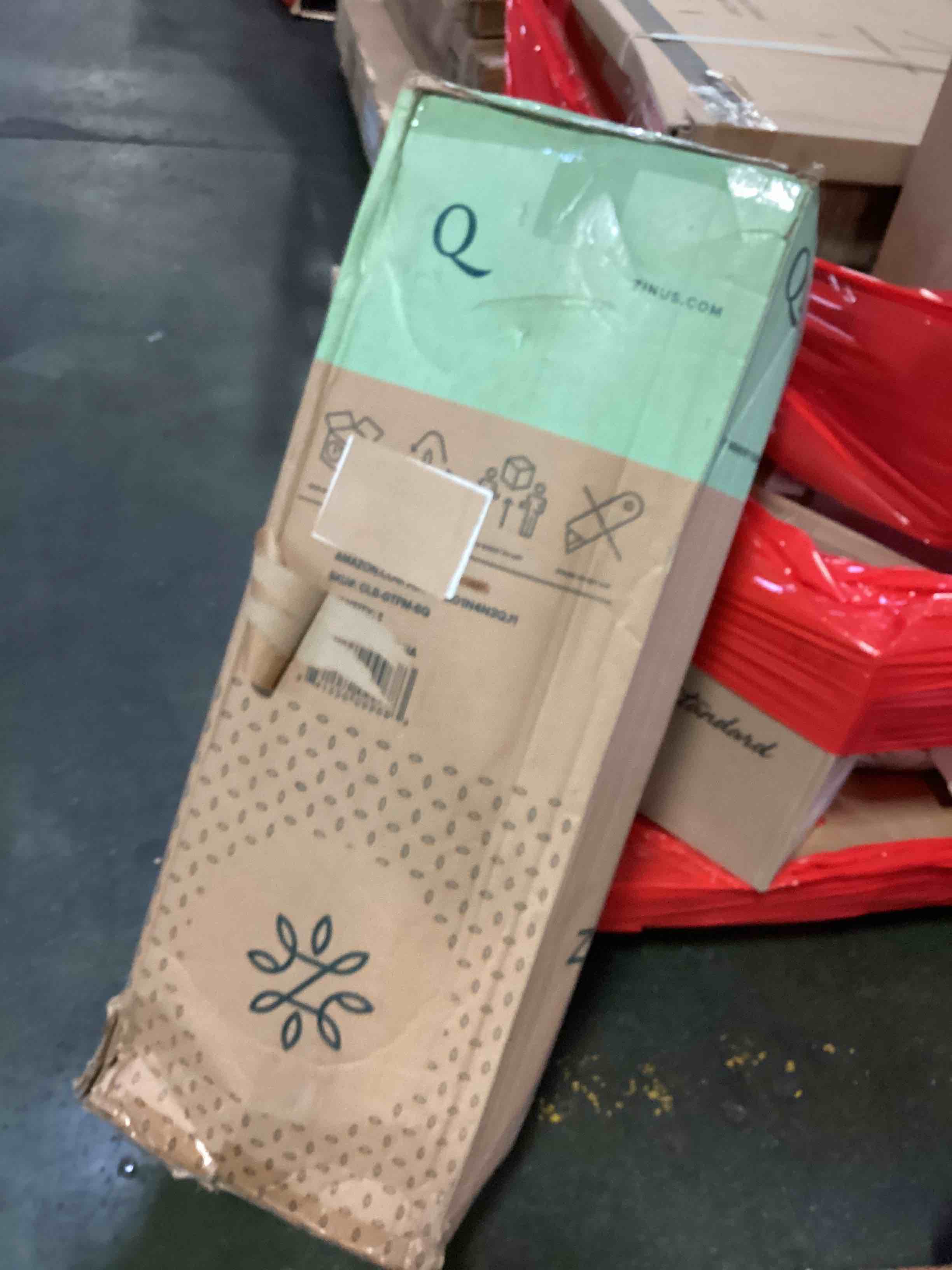 https://s3.amazonaws.com/lotting-images-prod/bidfta/YEL5264230_1690558497735.jpeg