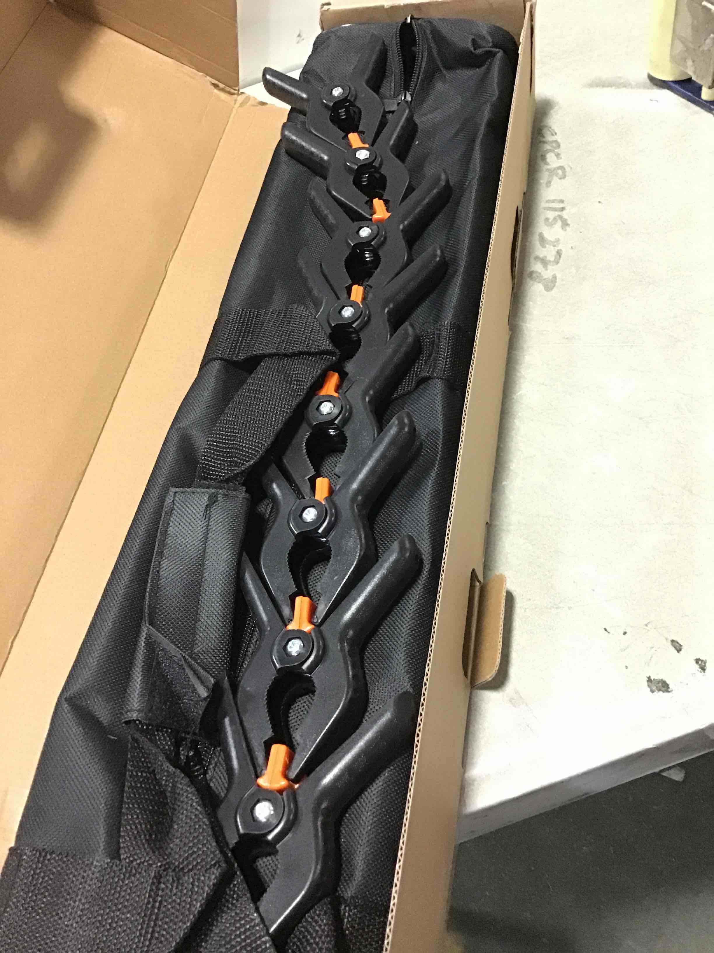 https://s3.amazonaws.com/lotting-images-prod/bidfta/YEL5264648_1691061796759.jpeg