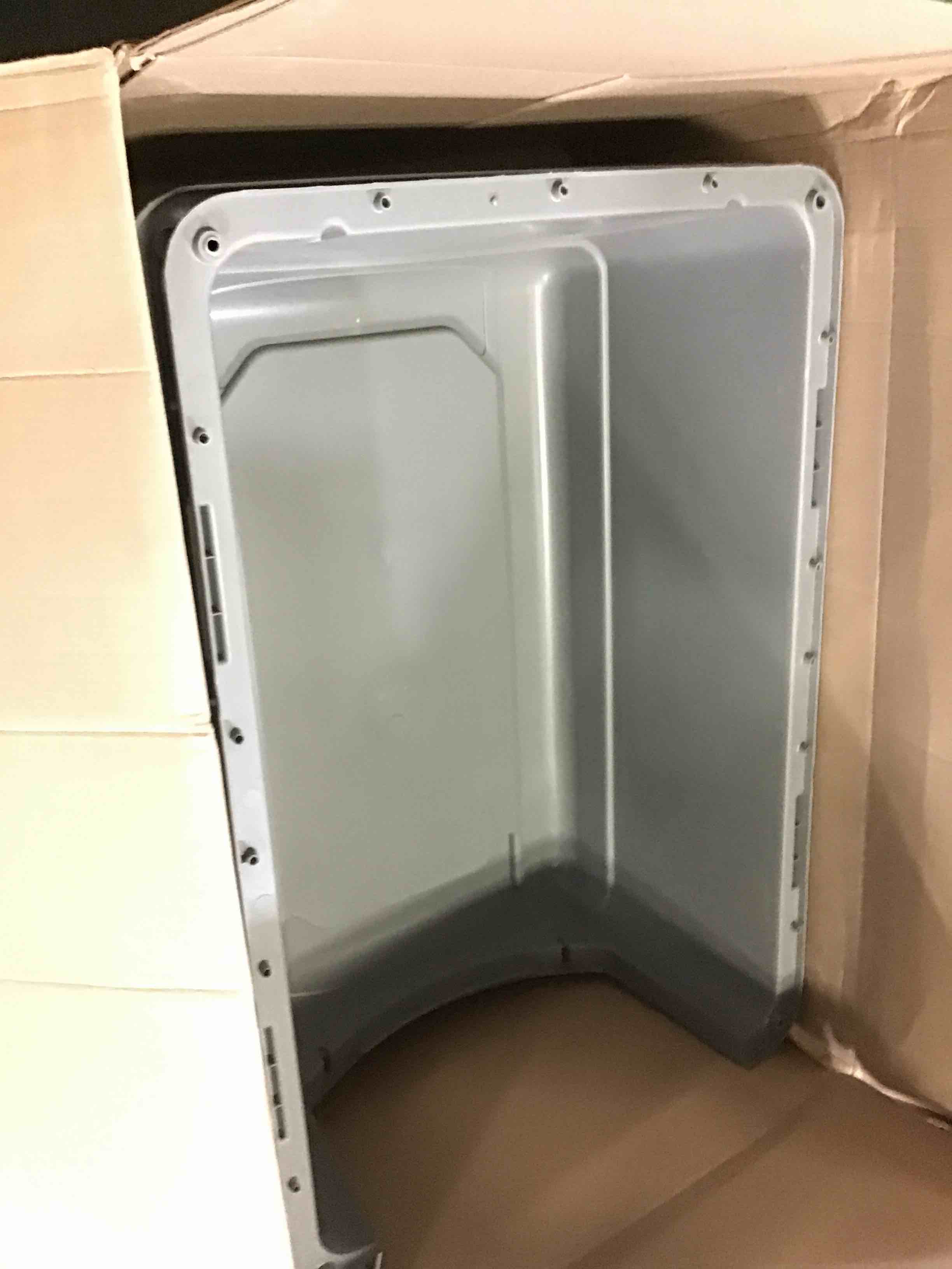 https://s3.amazonaws.com/lotting-images-prod/bidfta/YEL5264764_1691079667629.jpeg
