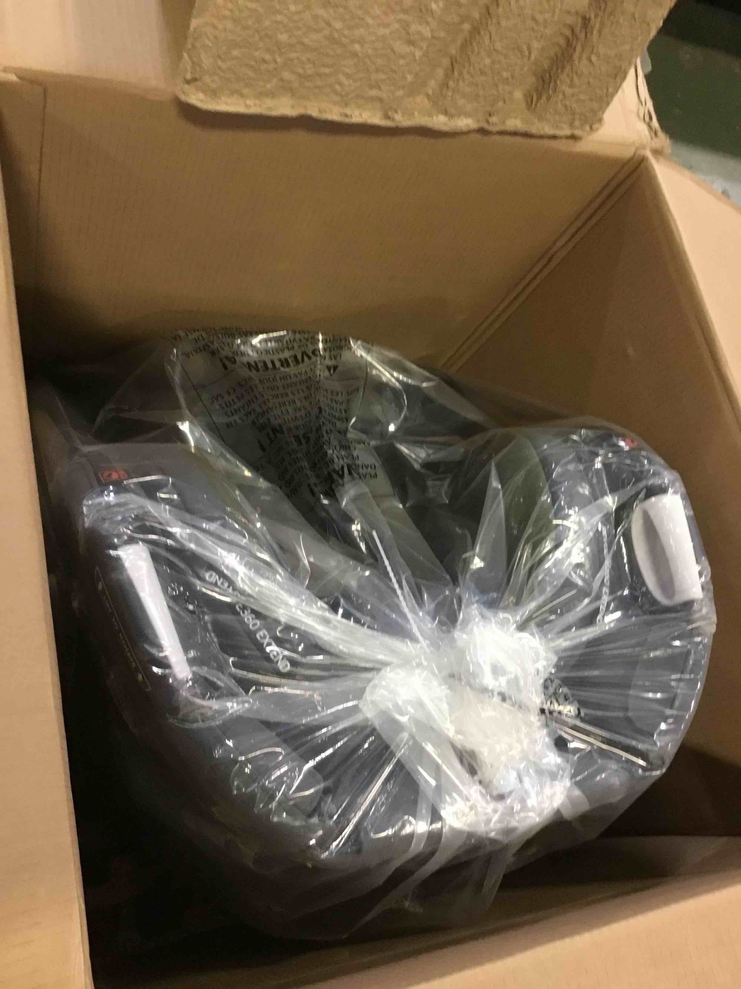 https://s3.amazonaws.com/lotting-images-prod/bidfta/YEL5265053_1691174740018.jpeg