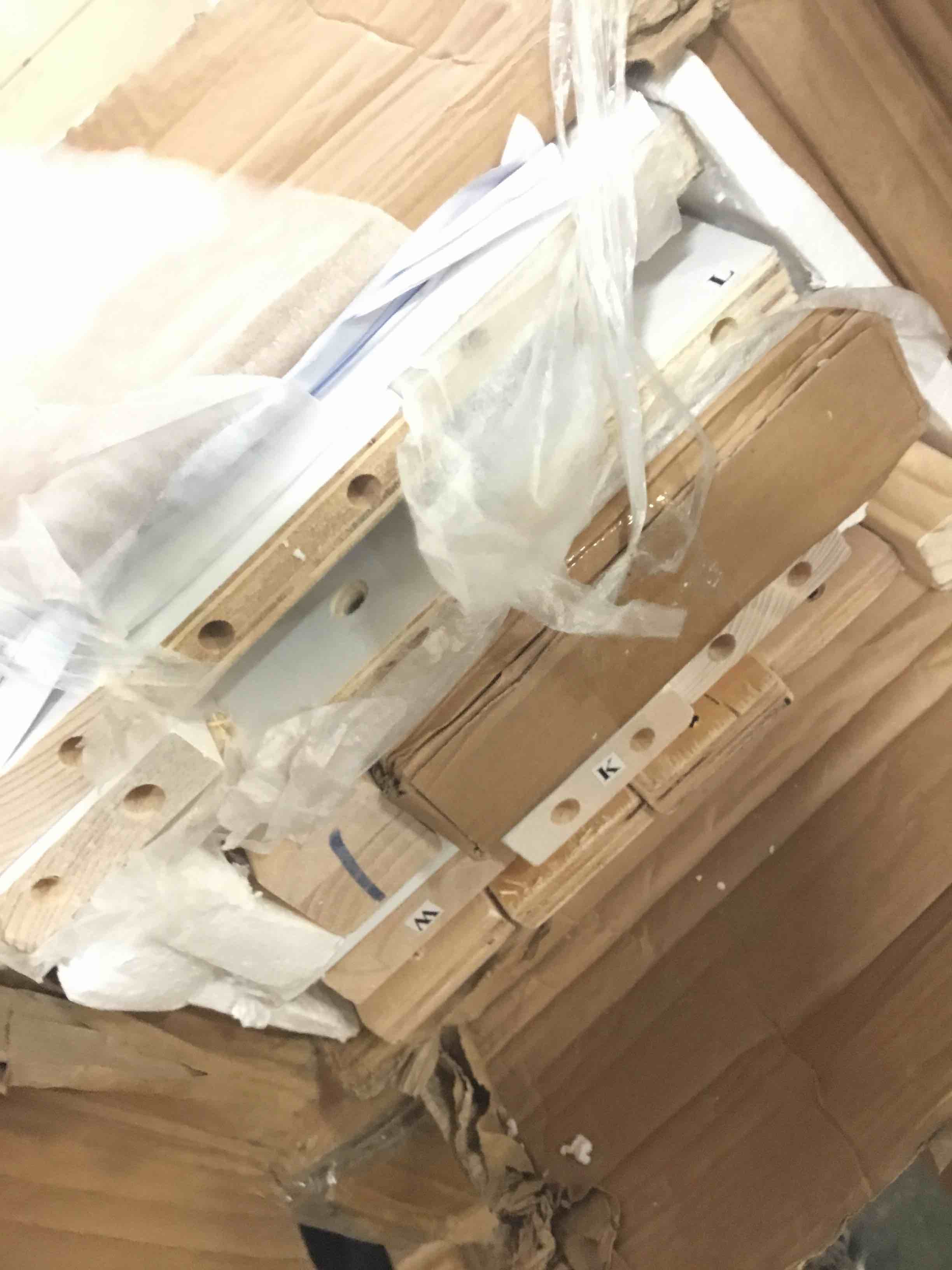 https://s3.amazonaws.com/lotting-images-prod/bidfta/YEL5265248_1691433408371.jpeg