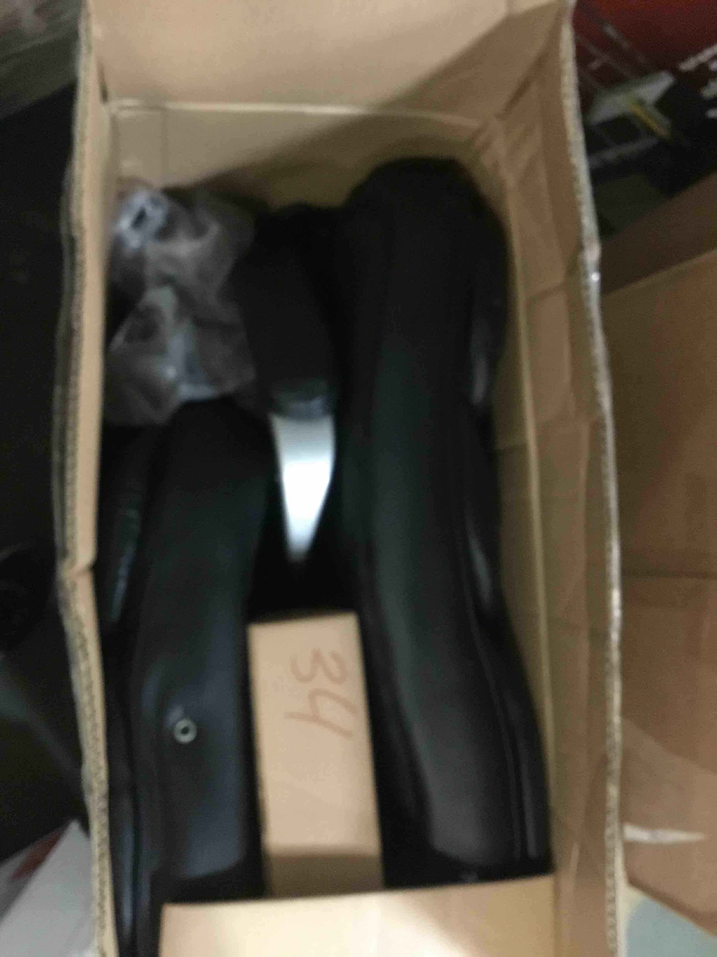 https://s3.amazonaws.com/lotting-images-prod/bidfta/YEL5265264_1691437710035.jpeg