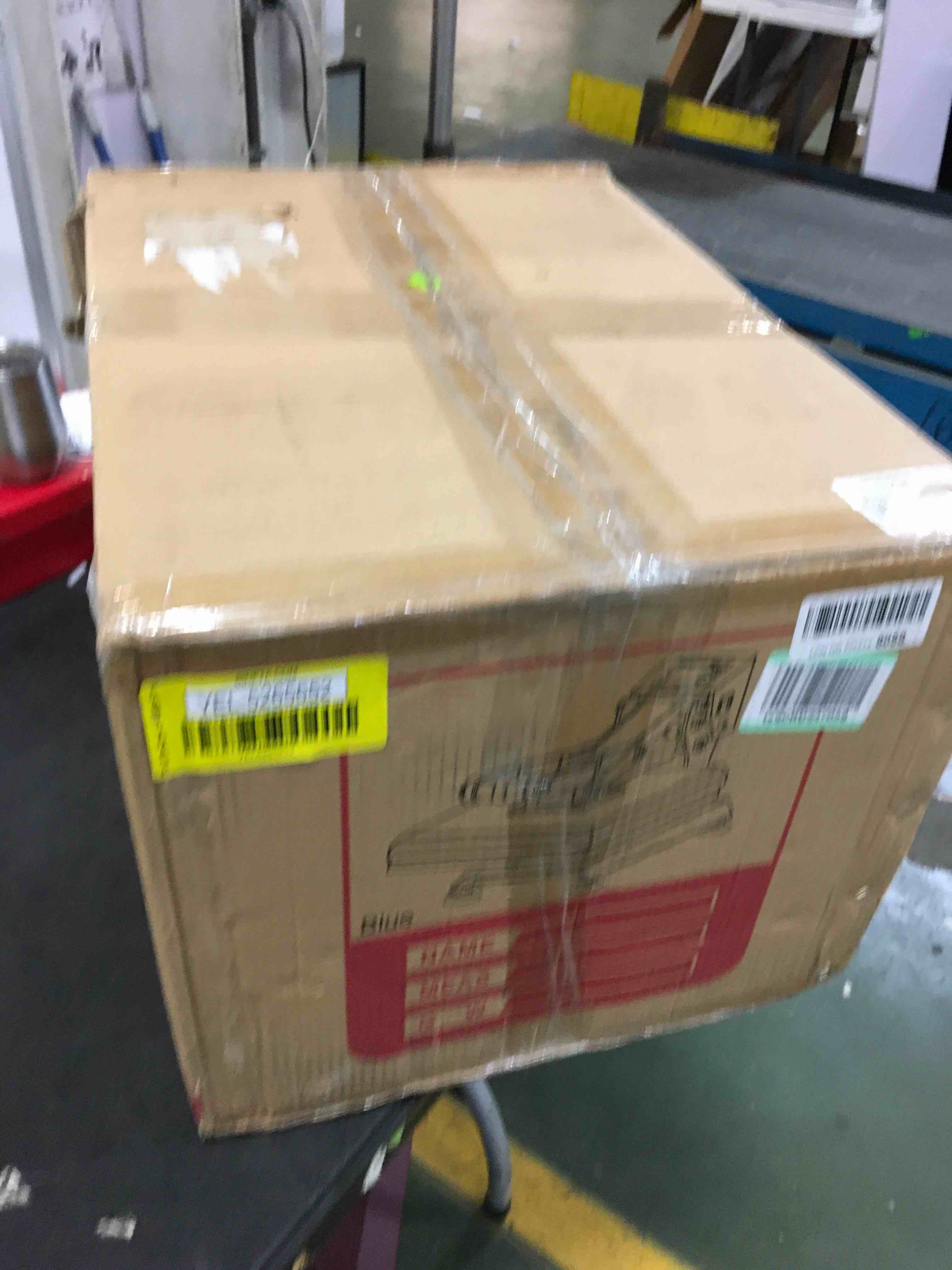 https://s3.amazonaws.com/lotting-images-prod/bidfta/YEL5265652_1690549016610.jpeg