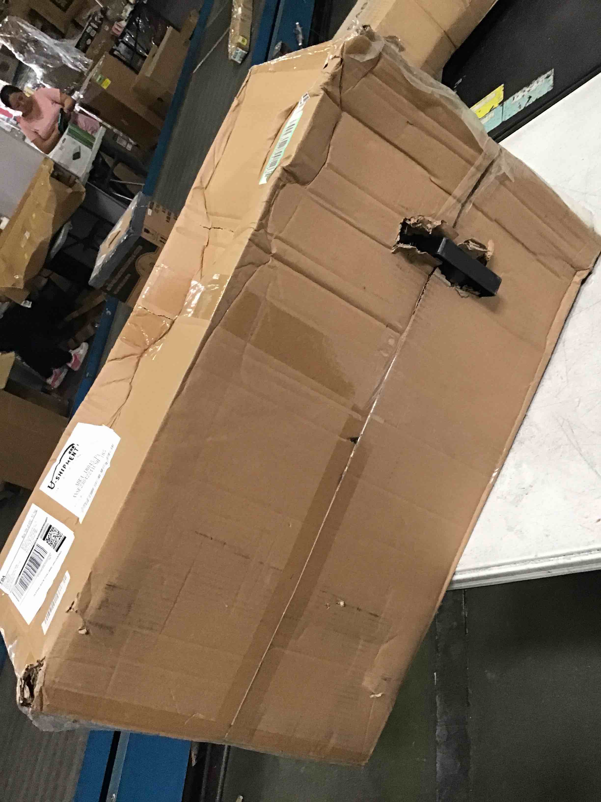 https://s3.amazonaws.com/lotting-images-prod/bidfta/YEL5266277_1691005540961.jpeg