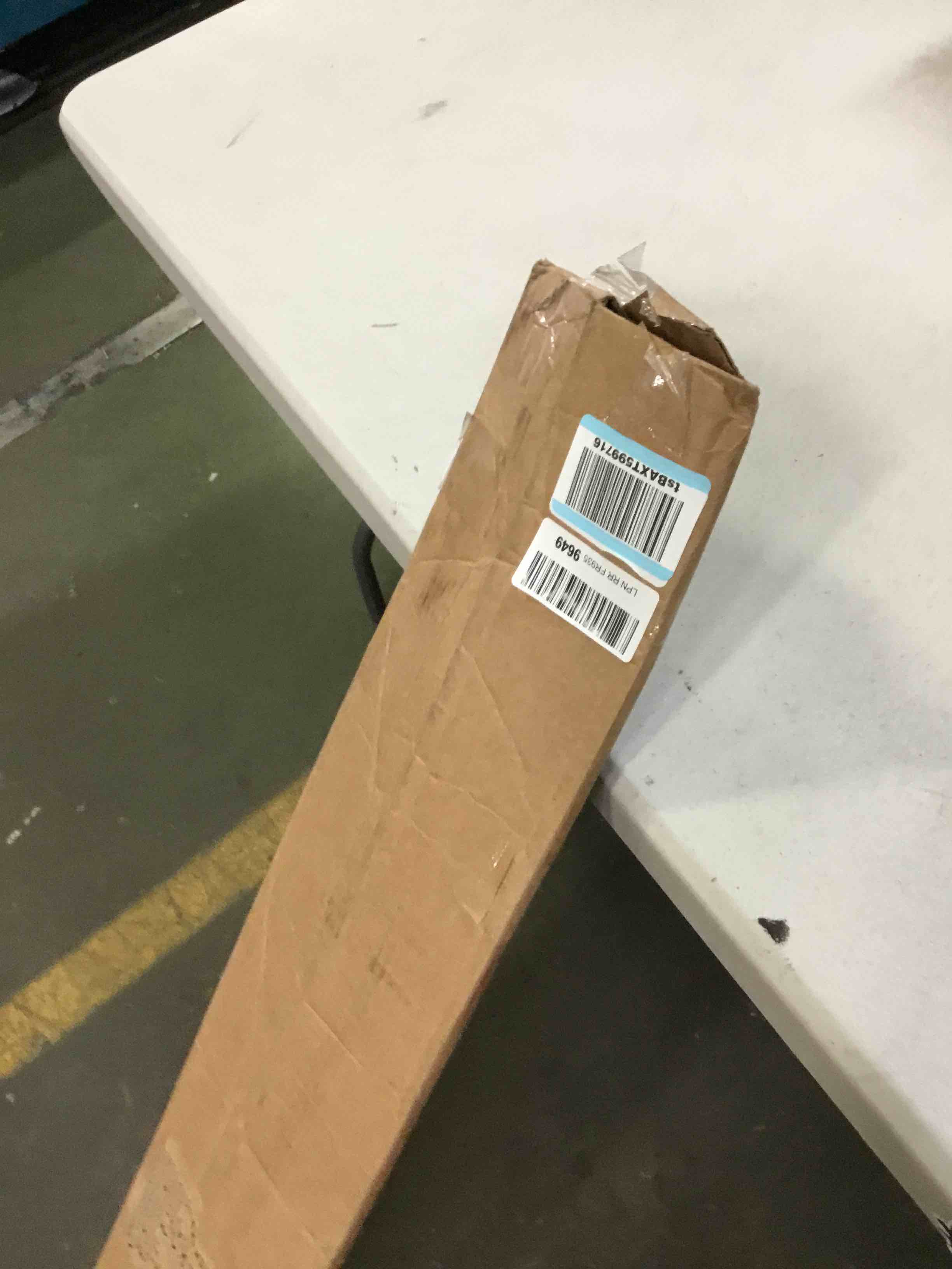 https://s3.amazonaws.com/lotting-images-prod/bidfta/YEL5266519_1691166126211.jpeg