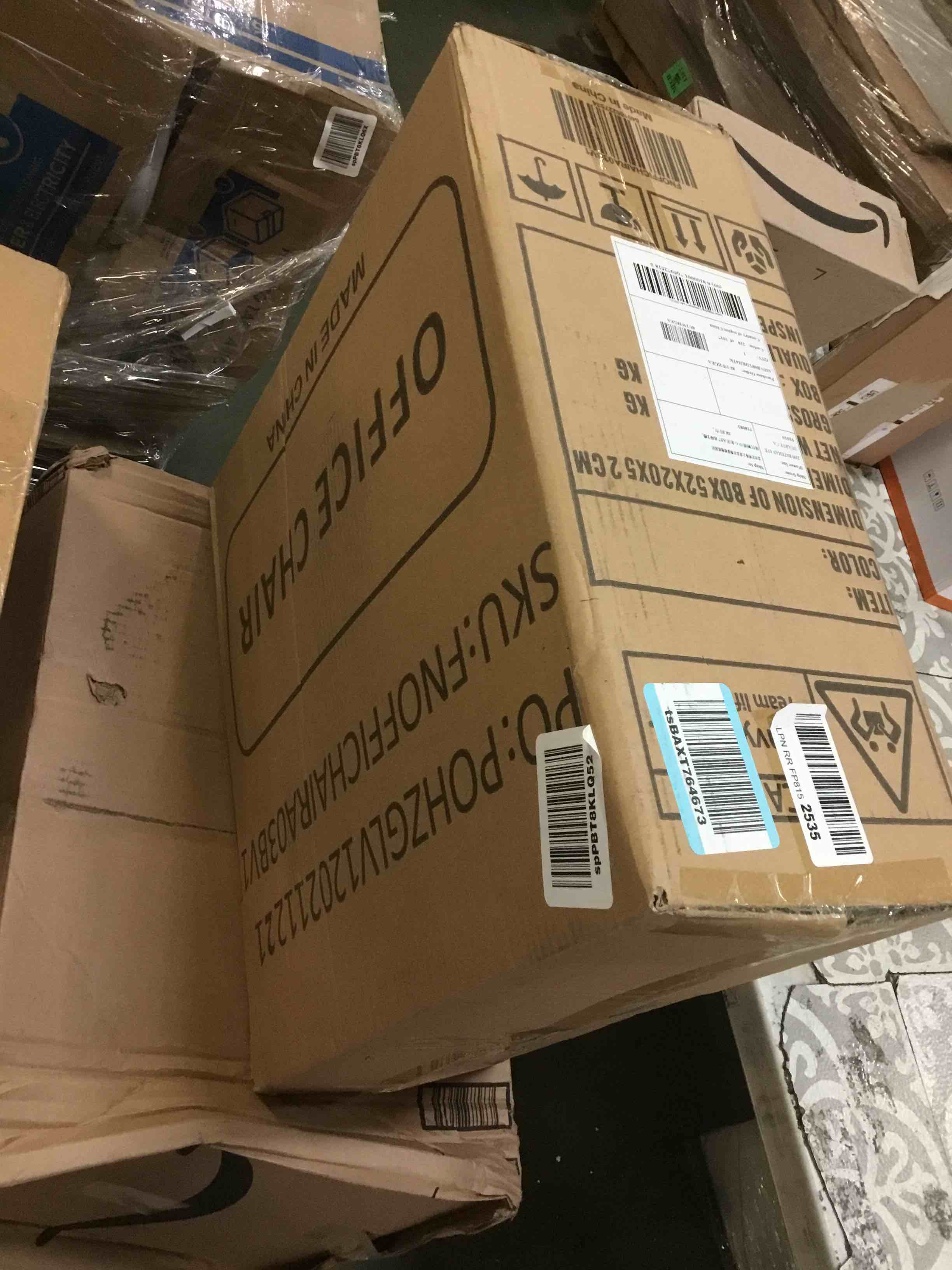 https://s3.amazonaws.com/lotting-images-prod/bidfta/YEL5269193_1691418379127.jpeg