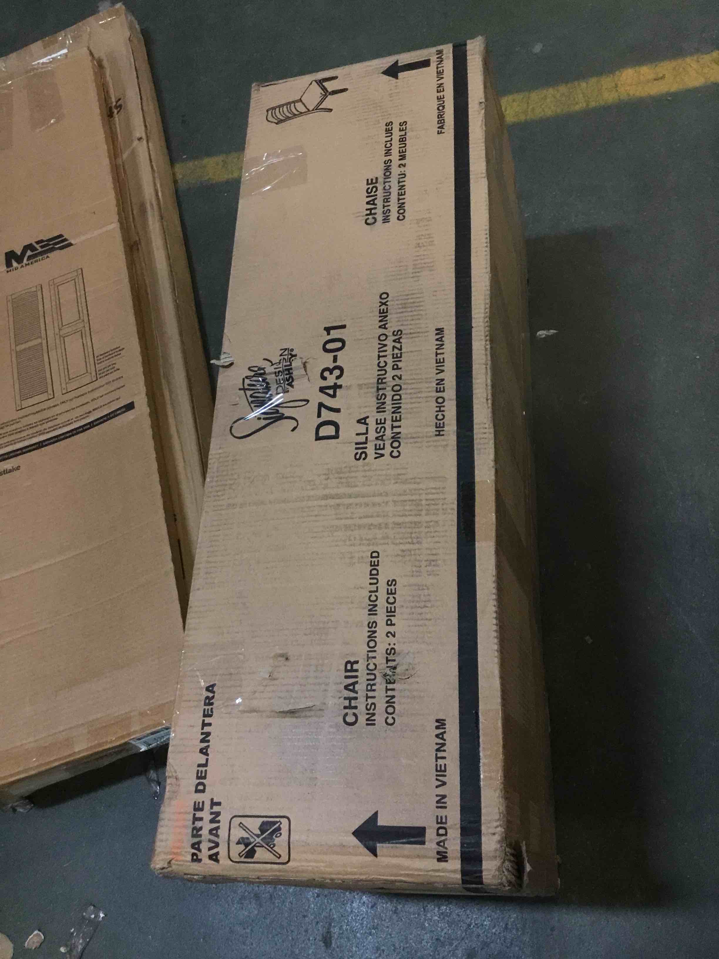 https://s3.amazonaws.com/lotting-images-prod/bidfta/YEL5269307_1691497037218.jpeg