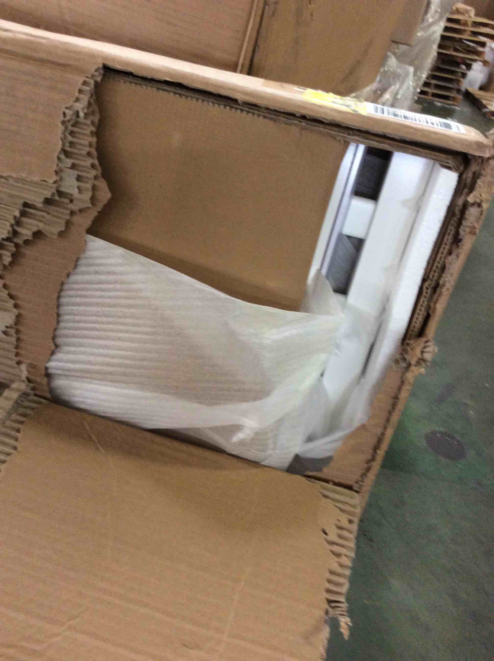 https://s3.amazonaws.com/lotting-images-prod/bidfta/YEL5269728_1692101767151.jpeg