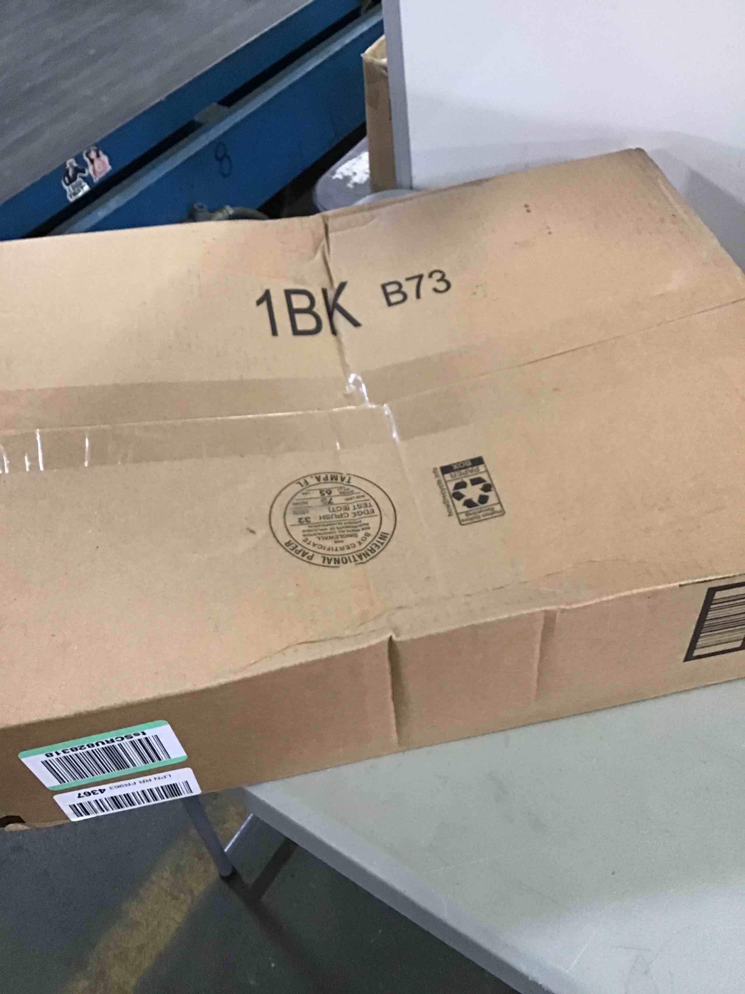 https://s3.amazonaws.com/lotting-images-prod/bidfta/YEL5272955_1690212627124.jpeg