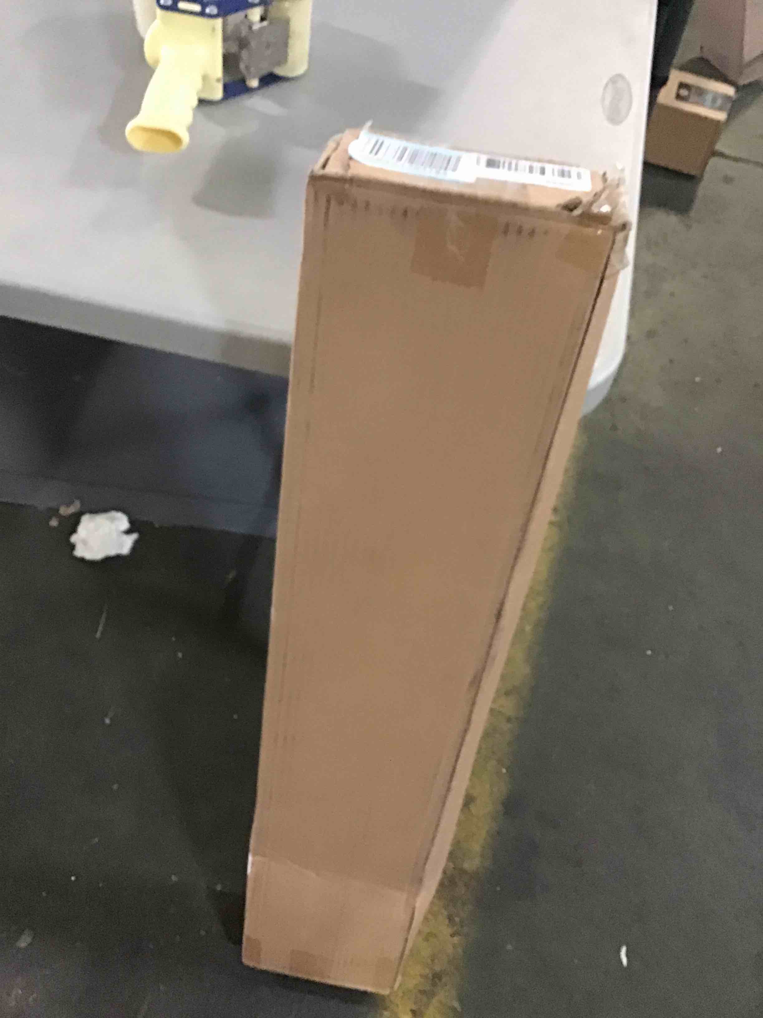 https://s3.amazonaws.com/lotting-images-prod/bidfta/YEL5273477_1690388066505.jpeg