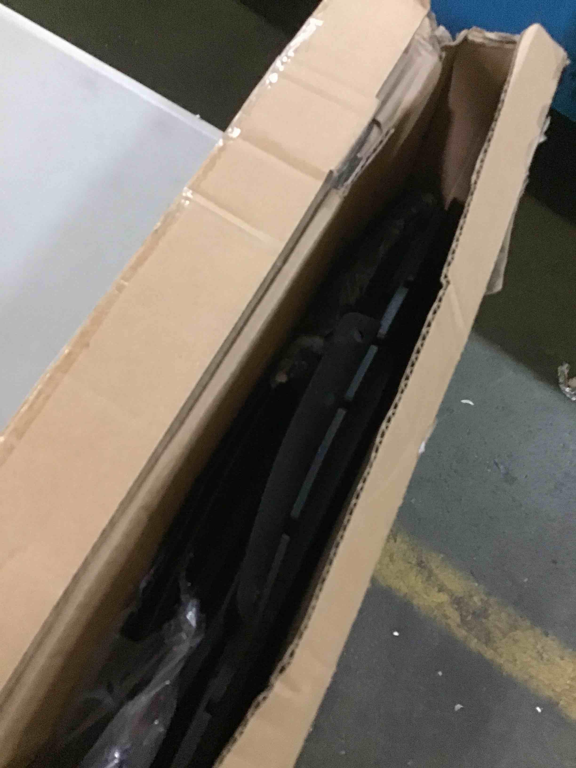 https://s3.amazonaws.com/lotting-images-prod/bidfta/YEL5273489_1690392002606.jpeg