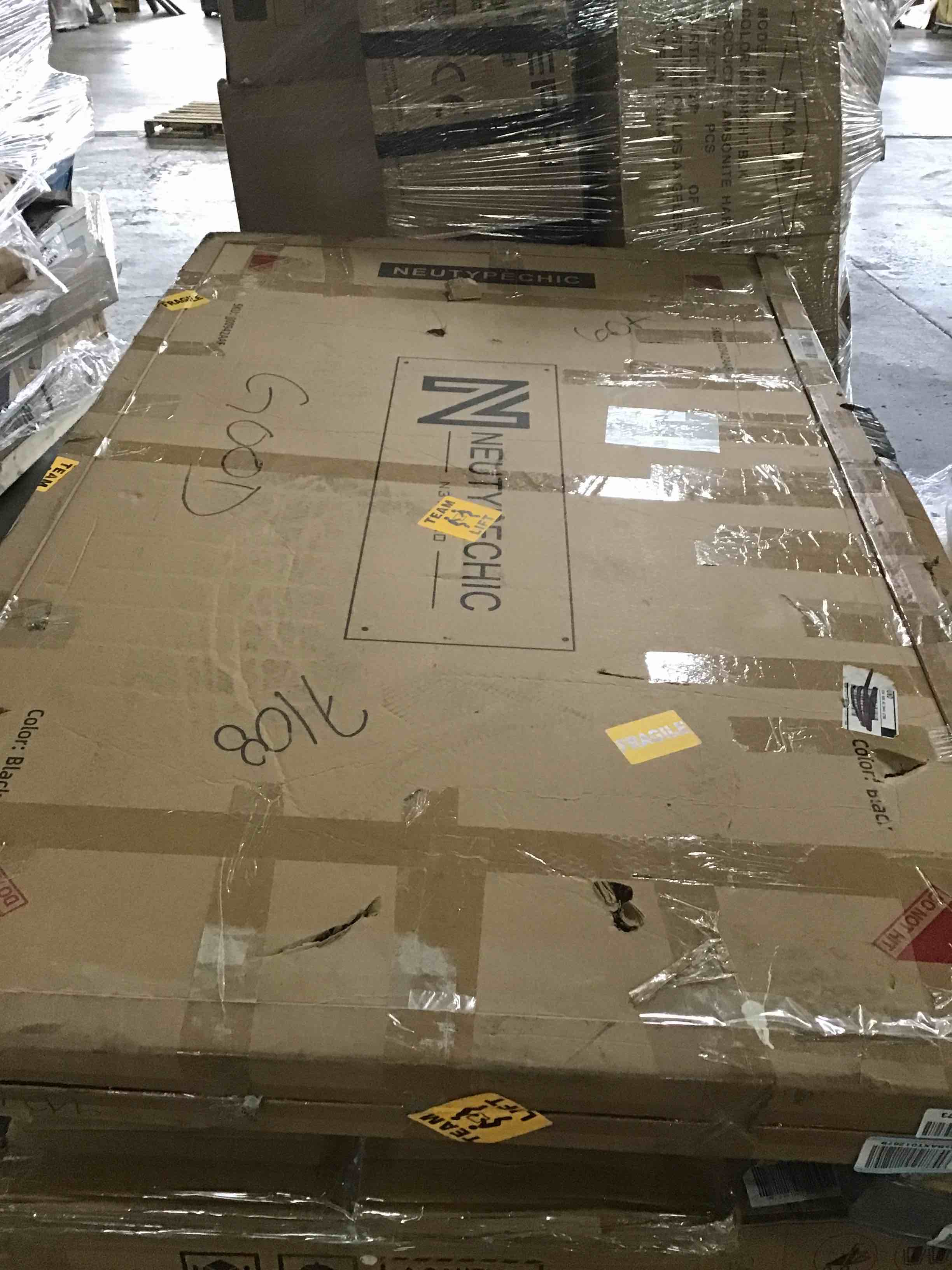 https://s3.amazonaws.com/lotting-images-prod/bidfta/YEL5273502_1690393660901.jpeg