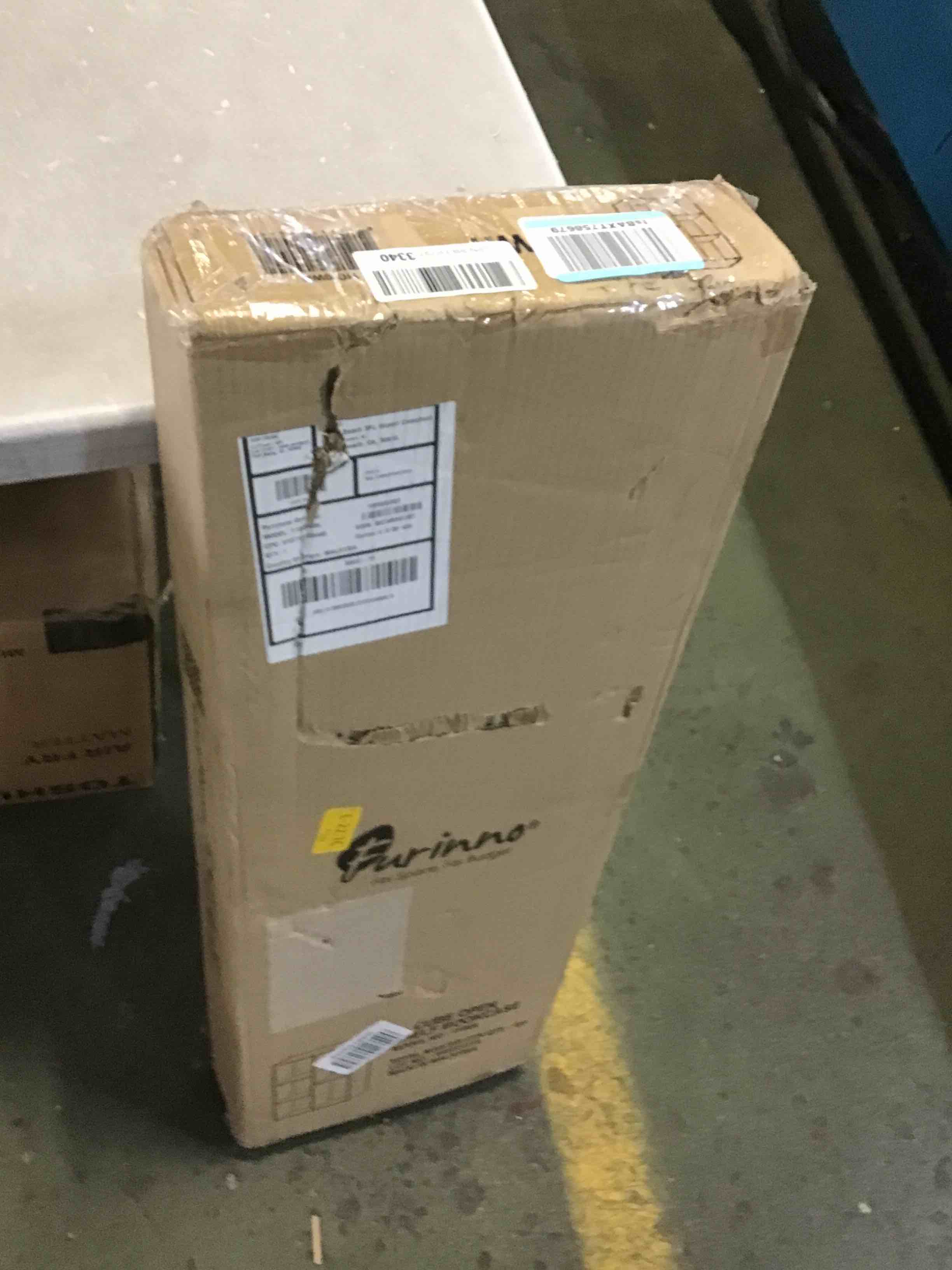https://s3.amazonaws.com/lotting-images-prod/bidfta/YEL5273965_1690569304938.jpeg