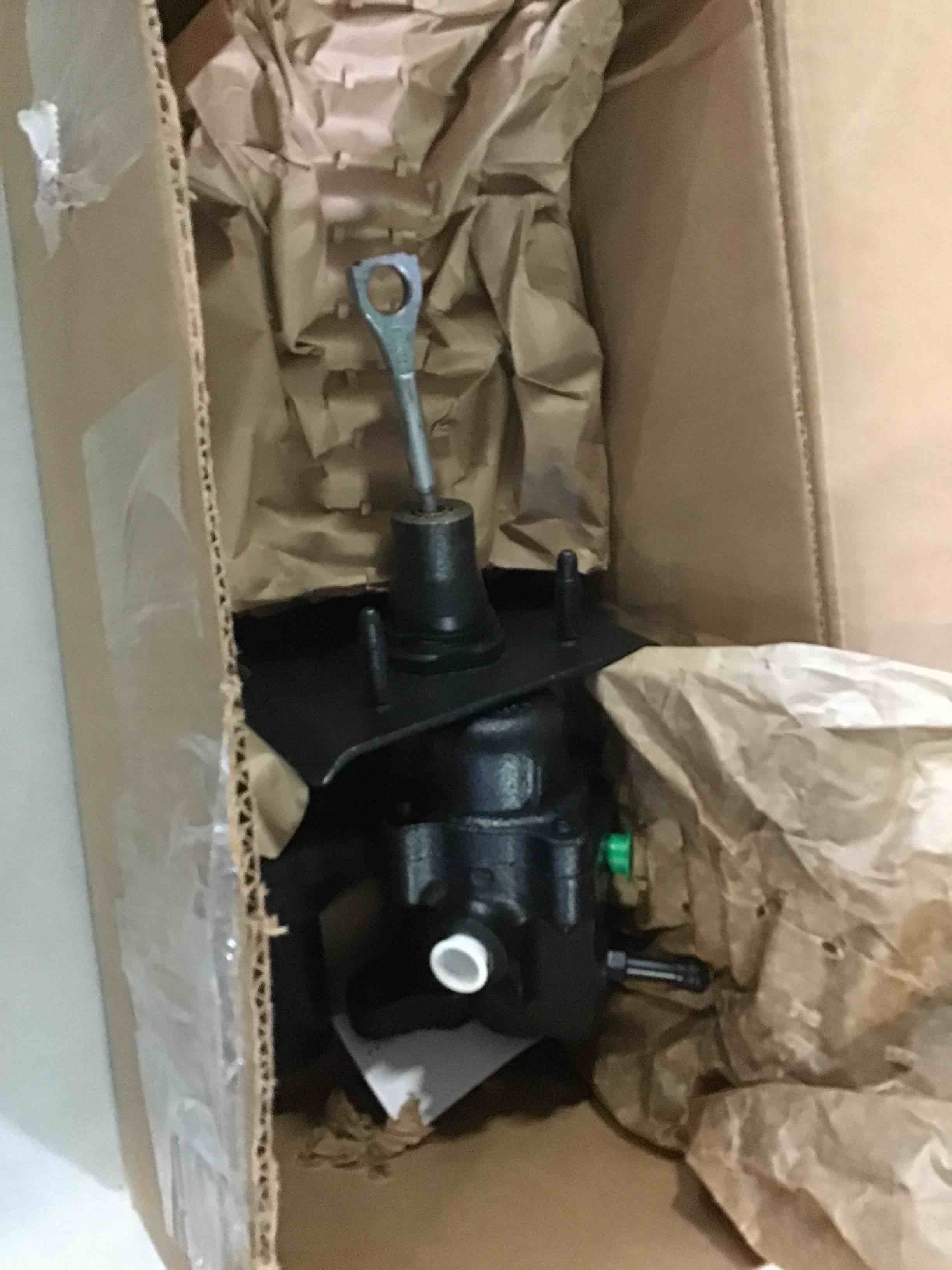 https://s3.amazonaws.com/lotting-images-prod/bidfta/YEL5274332_1690903150137.jpeg
