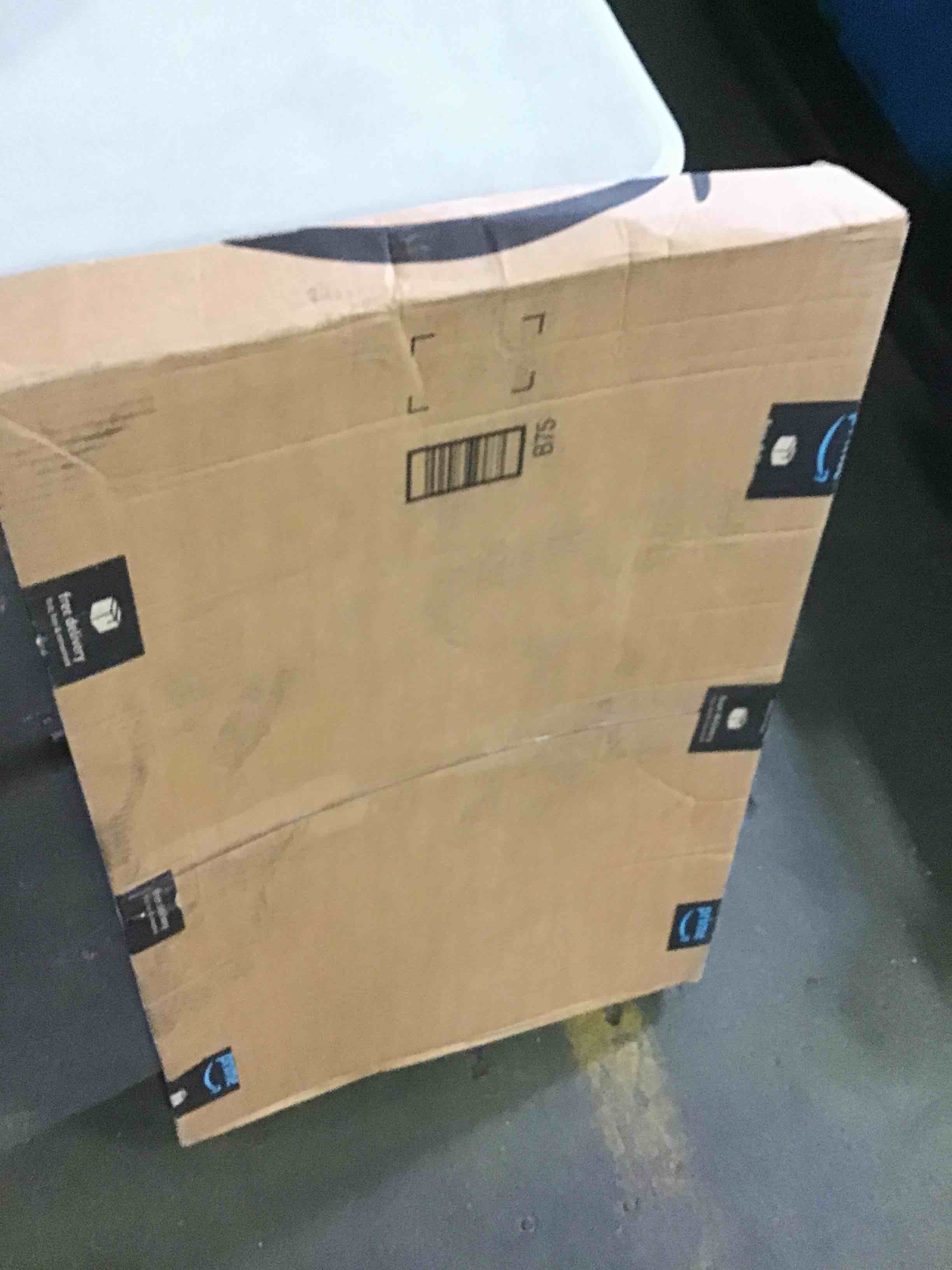 https://s3.amazonaws.com/lotting-images-prod/bidfta/YEL5274371_1690910174265.jpeg